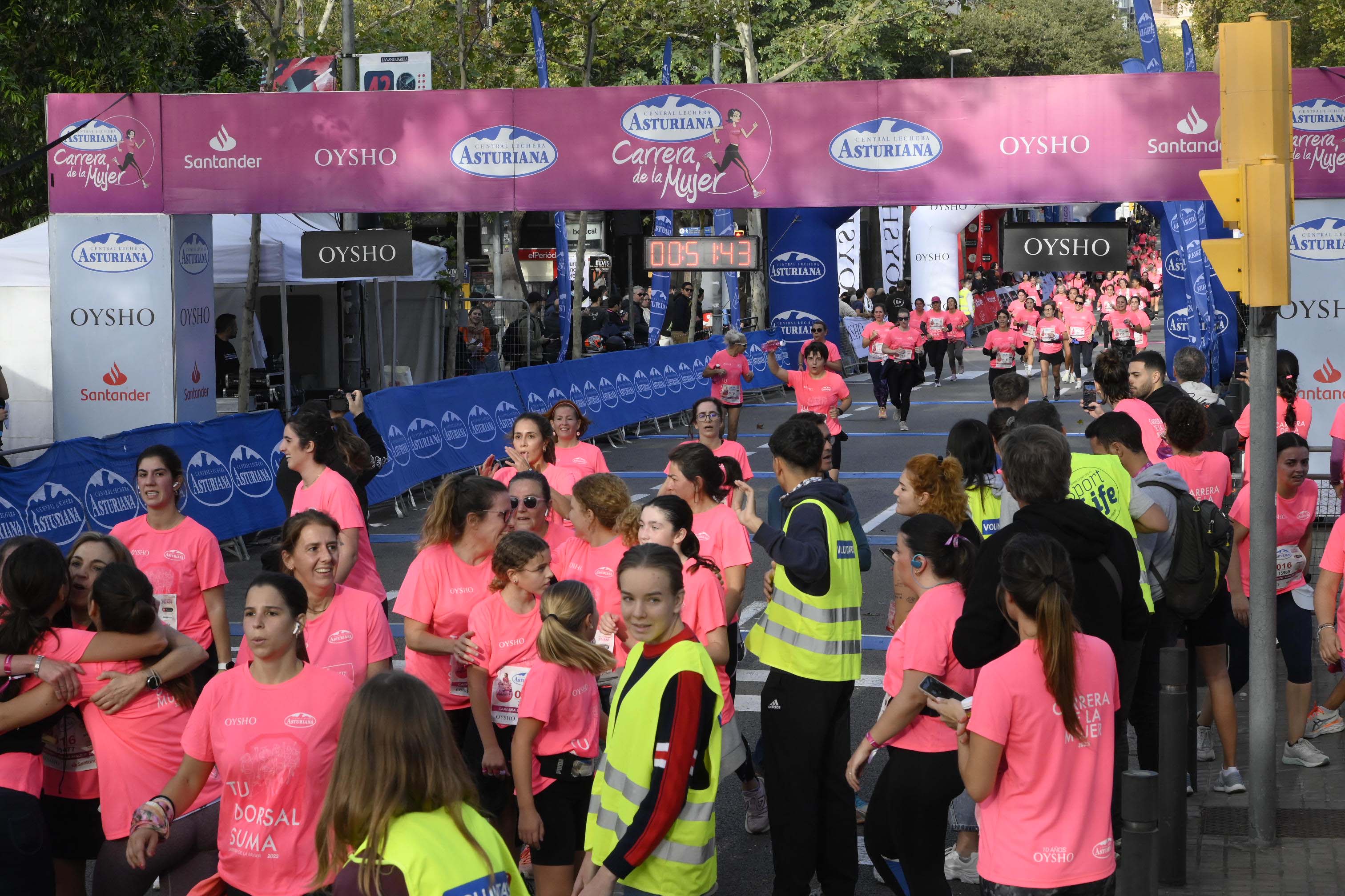 Las mejores fotos de la Carrera de la Mujer de Barcelona 2023. 4628