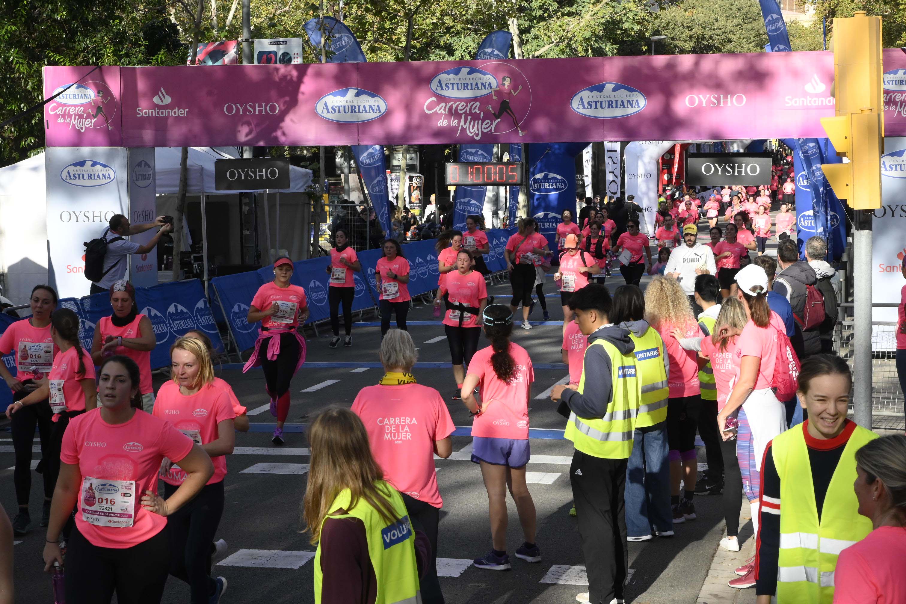 Las mejores fotos de la Carrera de la Mujer de Barcelona 2023. 4879