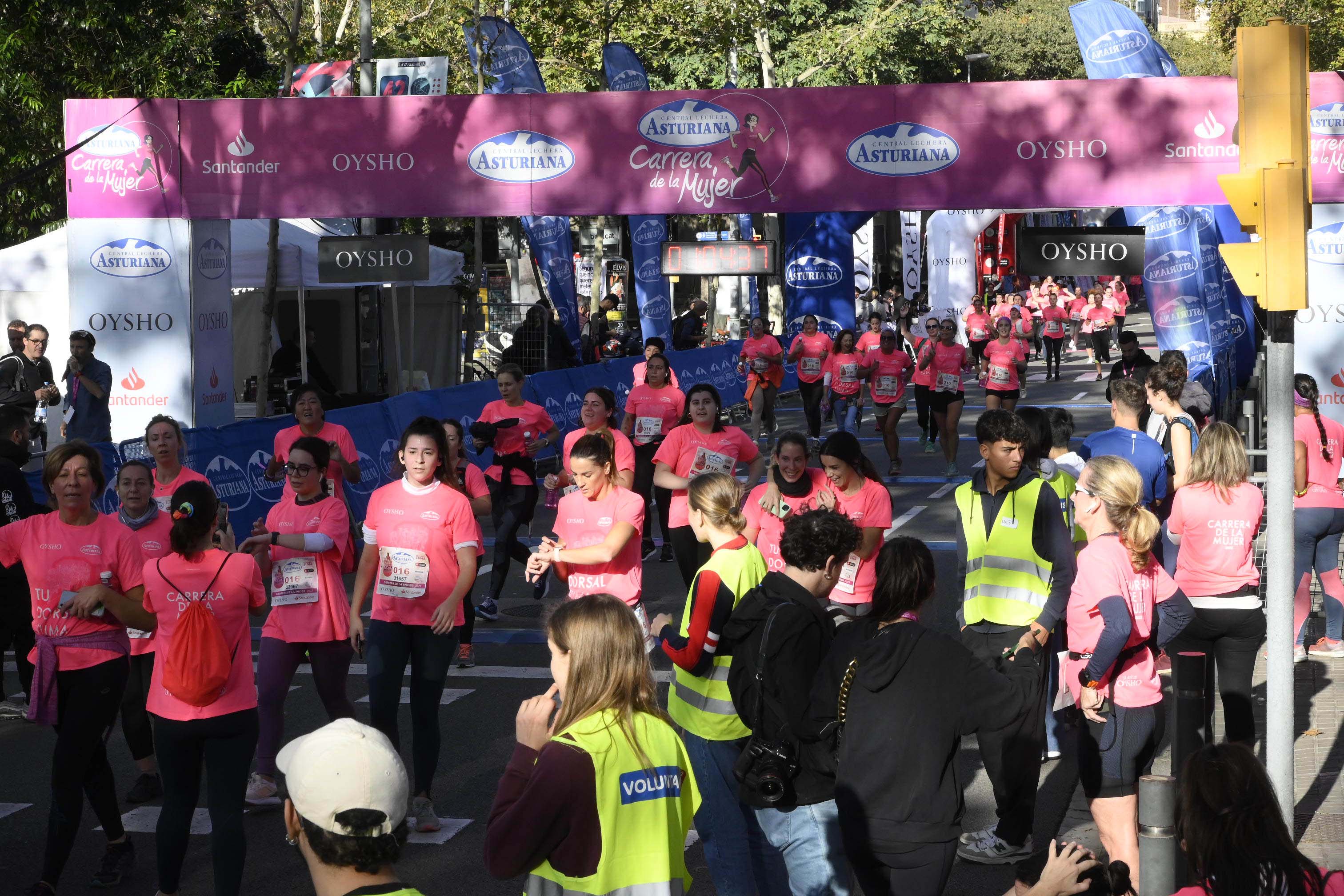 Las mejores fotos de la Carrera de la Mujer de Barcelona 2023. 5015