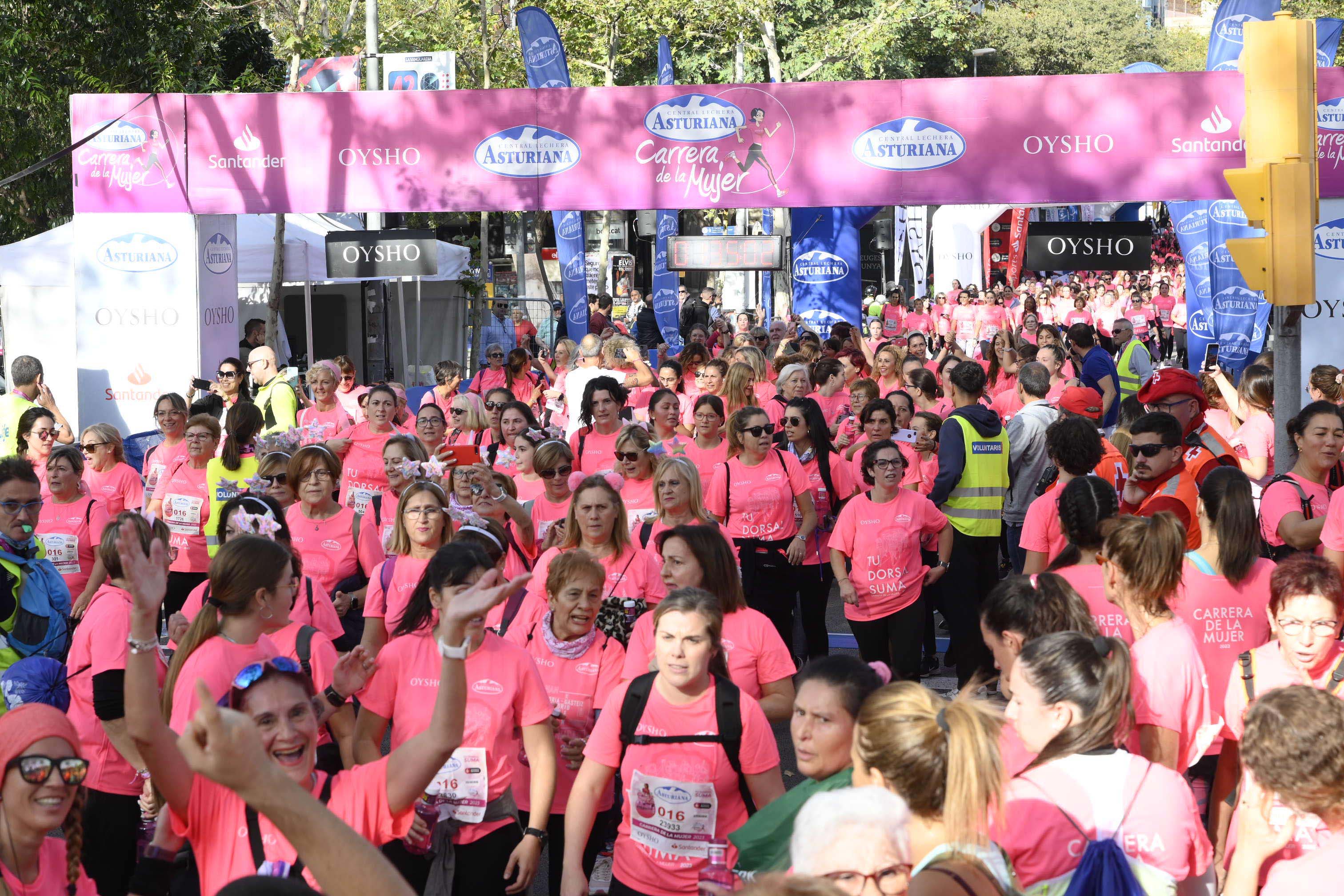 Las mejores fotos de la Carrera de la Mujer de Barcelona 2023. 5851