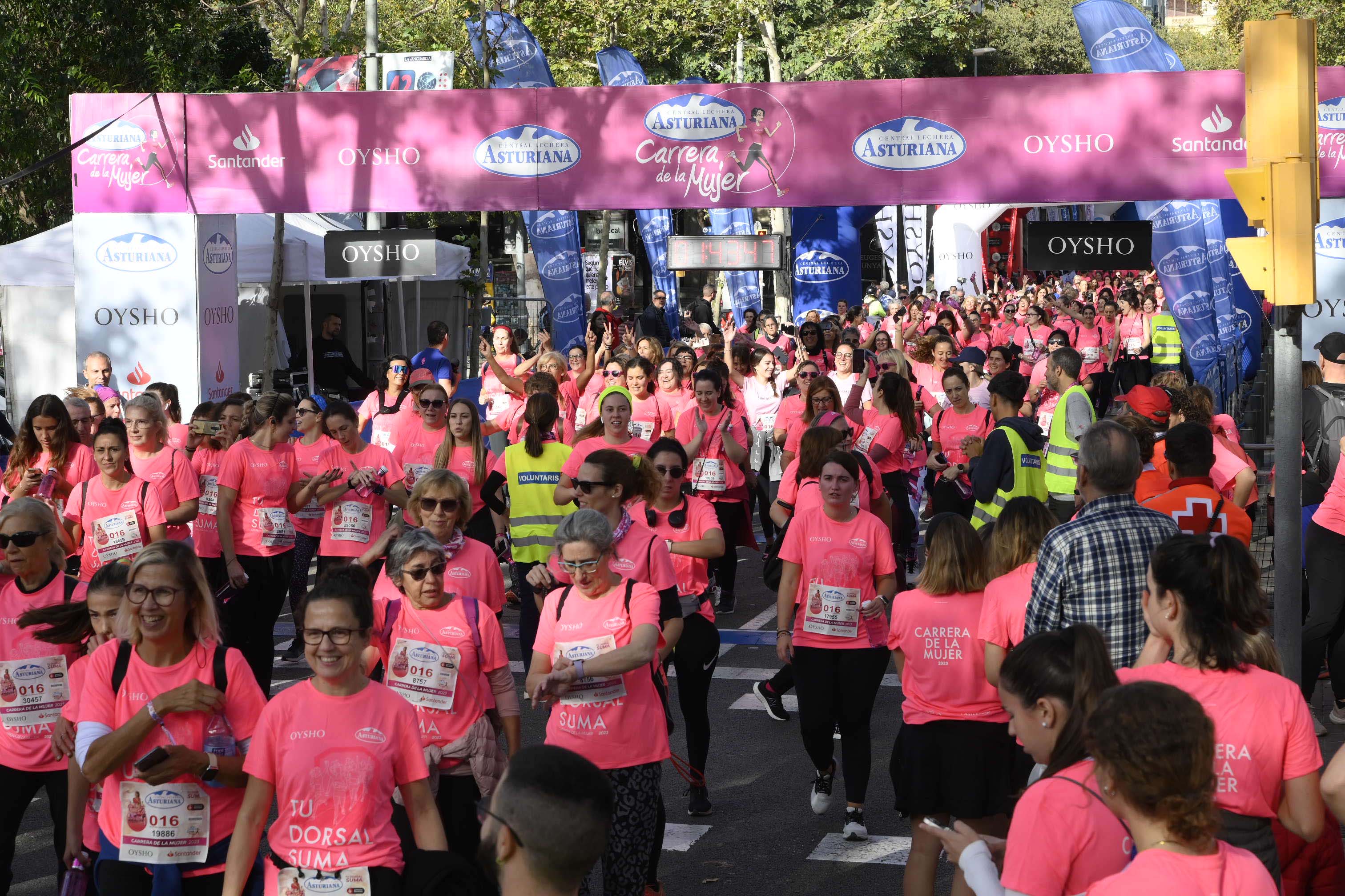 Las mejores fotos de la Carrera de la Mujer de Barcelona 2023. 6106