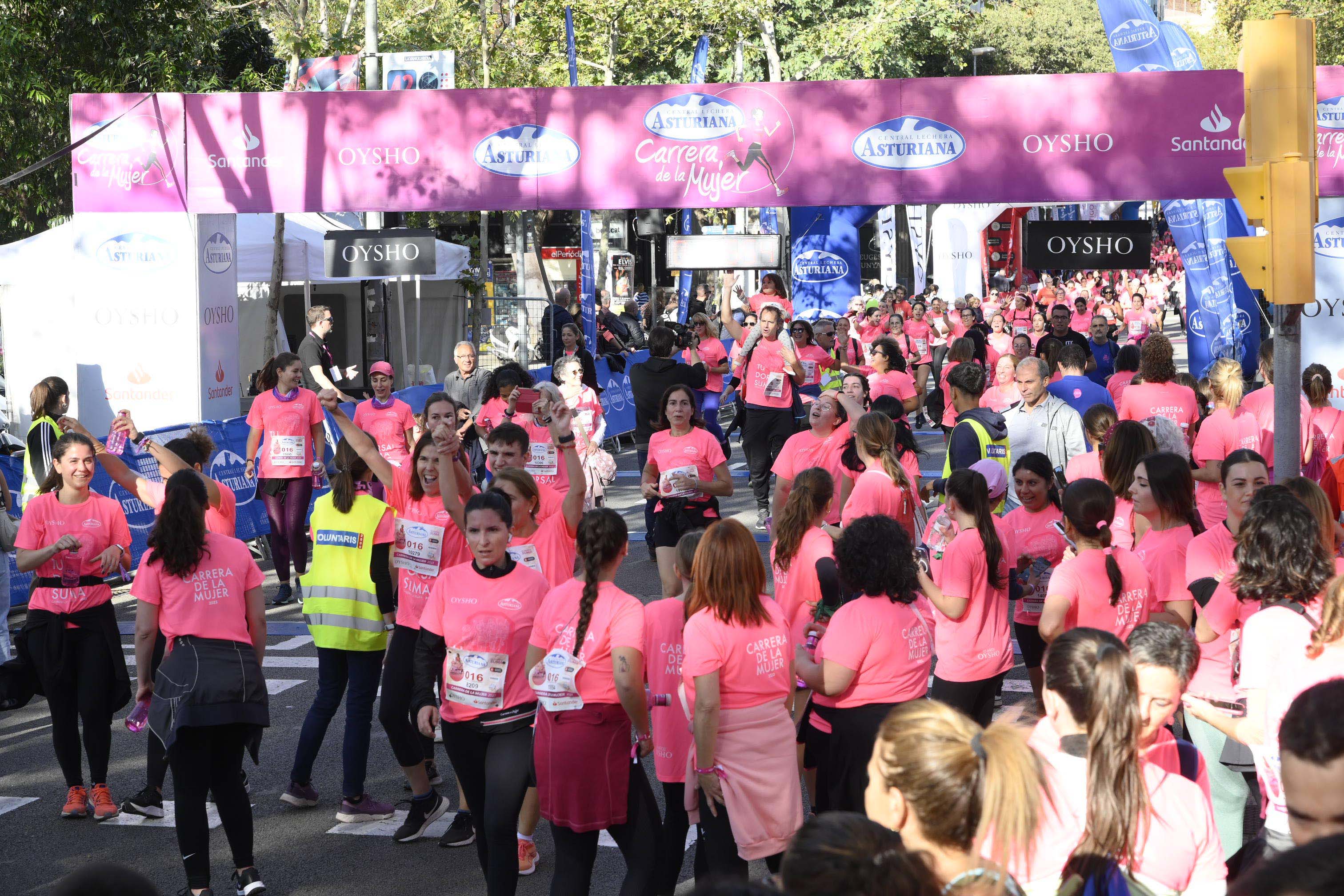 Las mejores fotos de la Carrera de la Mujer de Barcelona 2023. 5610