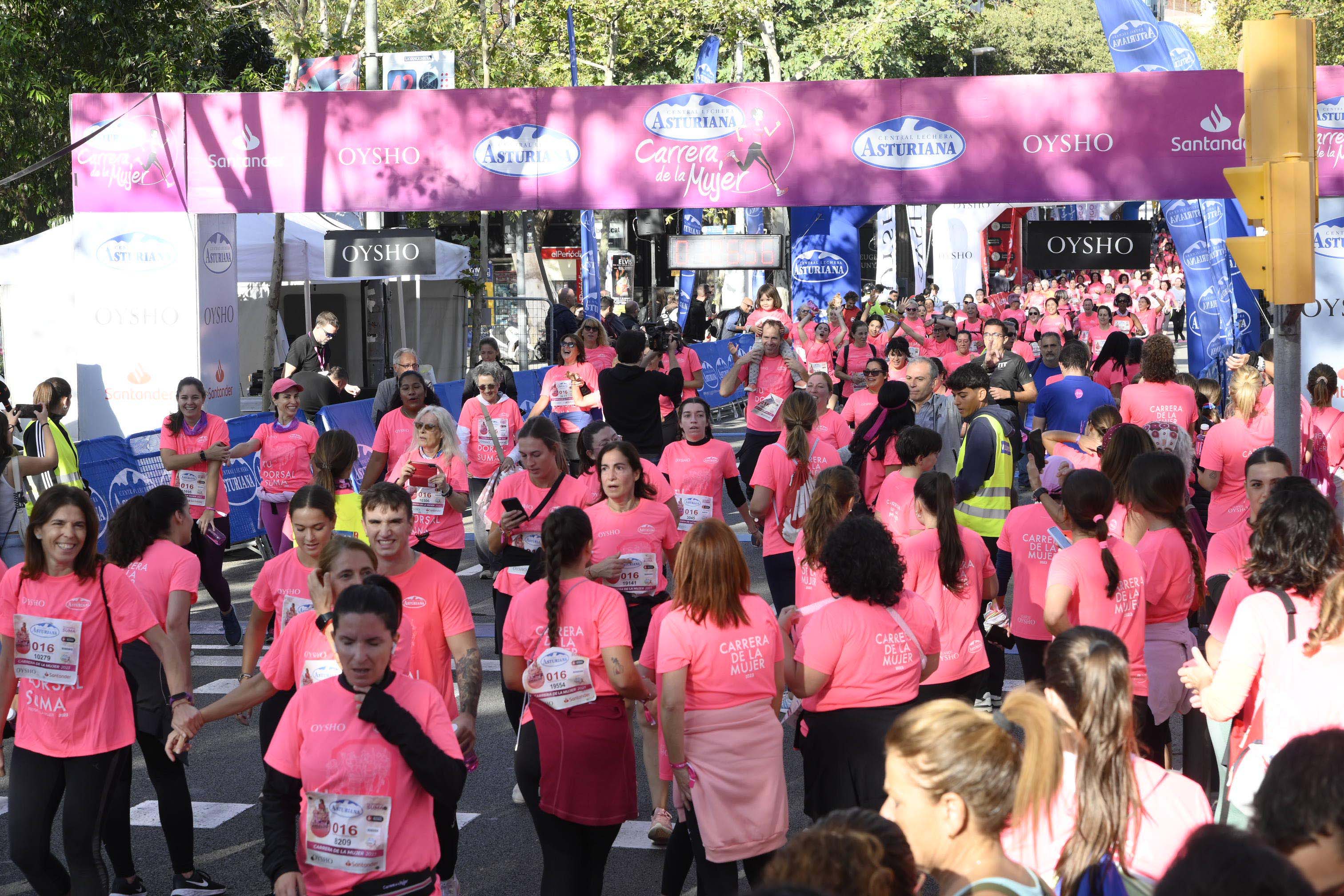 Las mejores fotos de la Carrera de la Mujer de Barcelona 2023. 5611