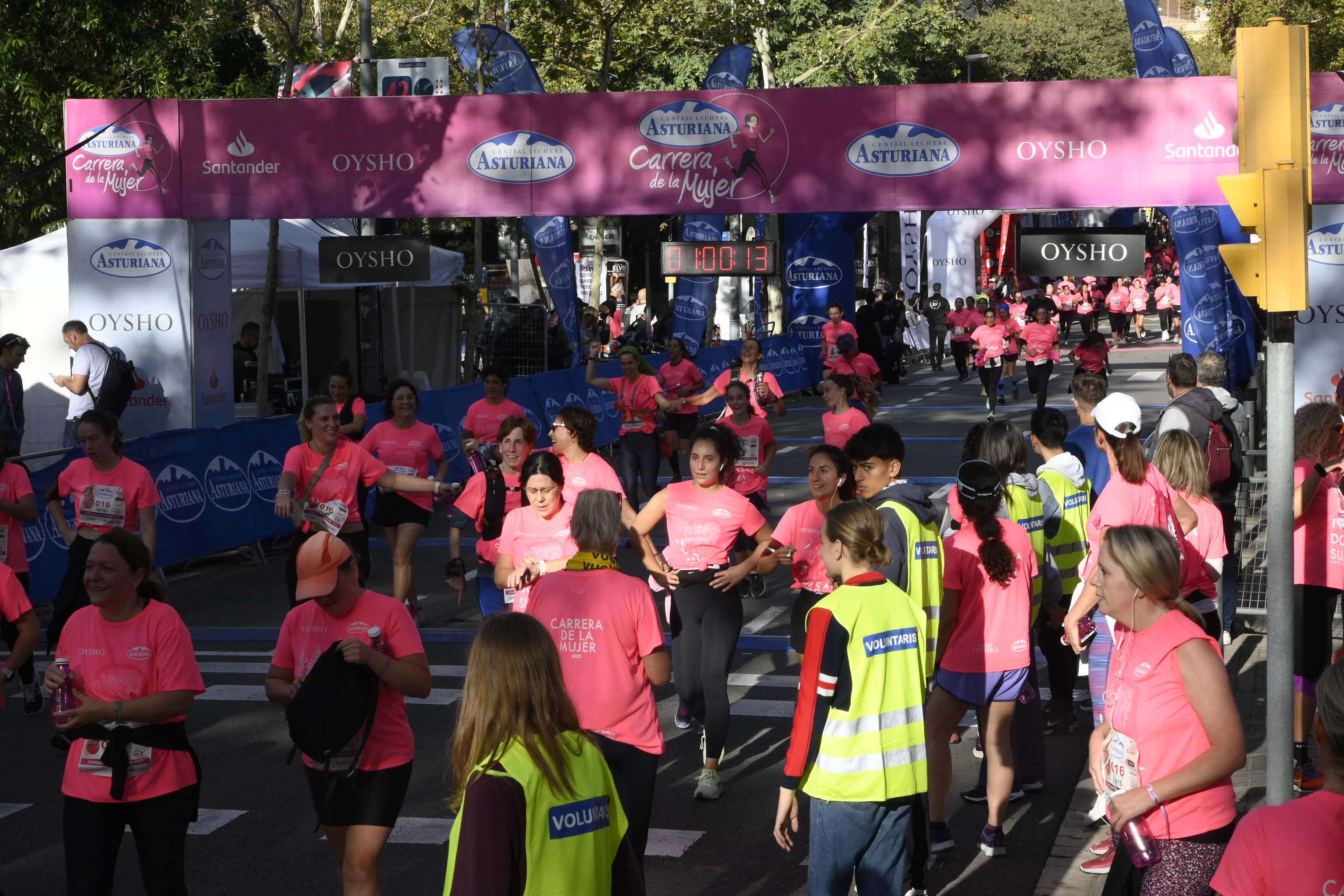 Las mejores fotos de la Carrera de la Mujer de Barcelona 2023. 4883