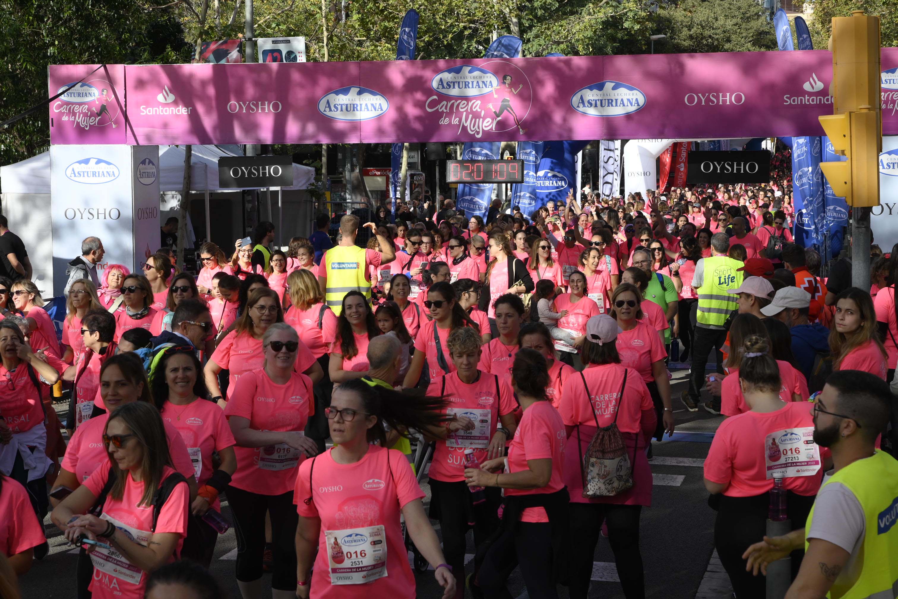 Las mejores fotos de la Carrera de la Mujer de Barcelona 2023. 6604