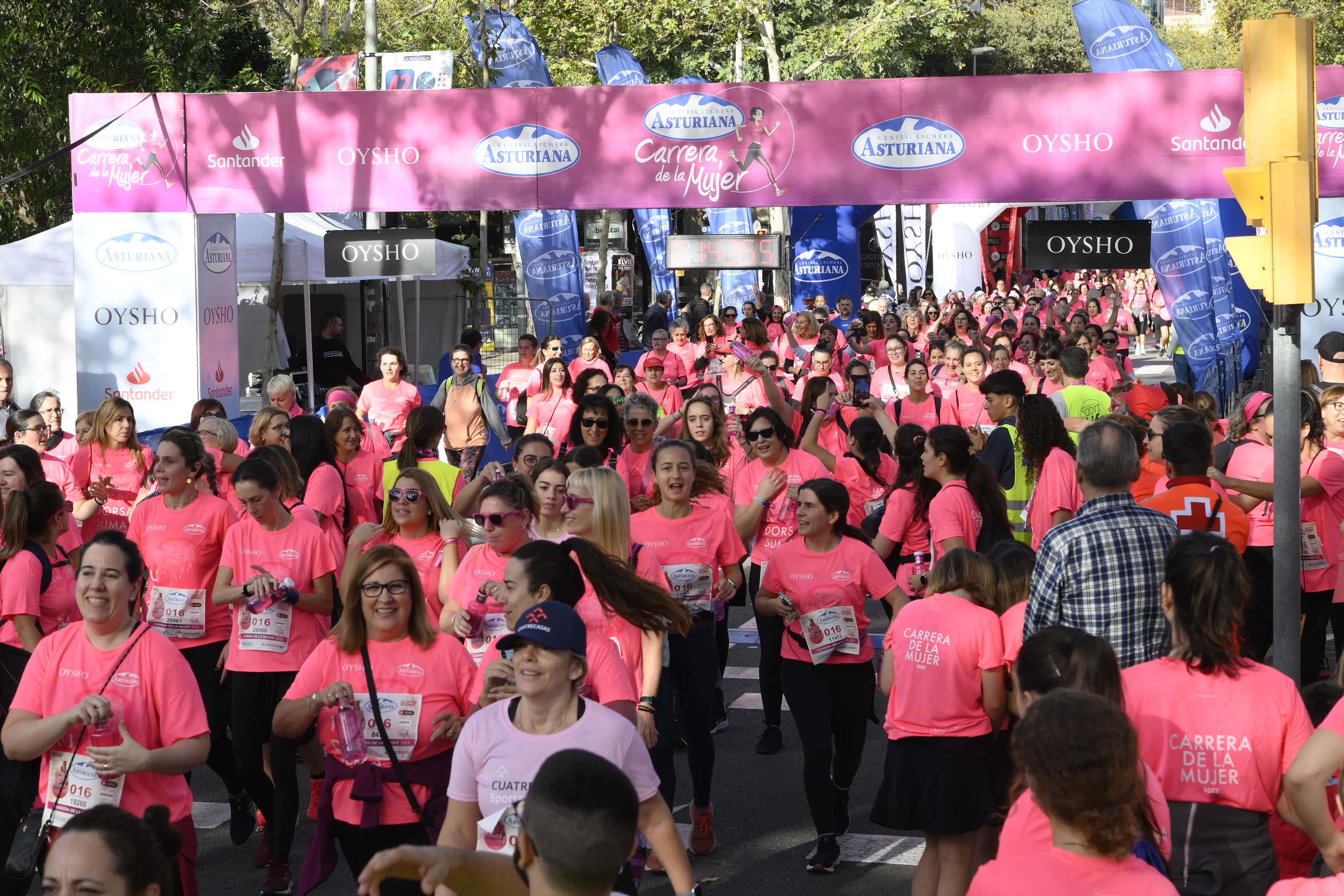 Las mejores fotos de la Carrera de la Mujer de Barcelona 2023. 6110