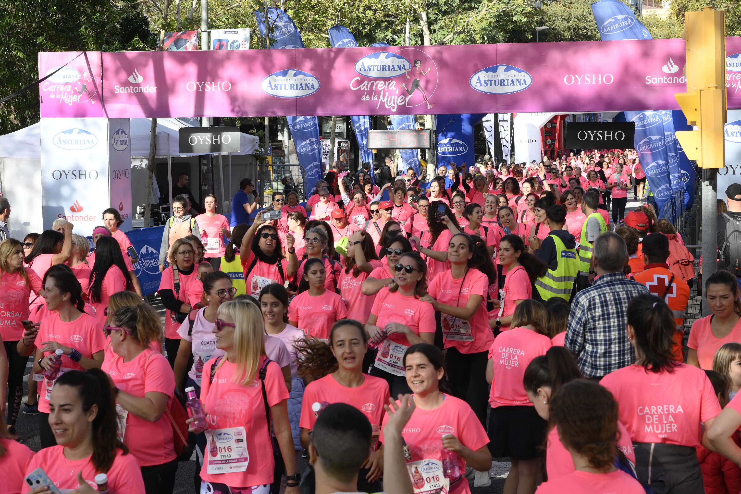 Las mejores fotos de la Carrera de la Mujer de Barcelona 2023. 6111