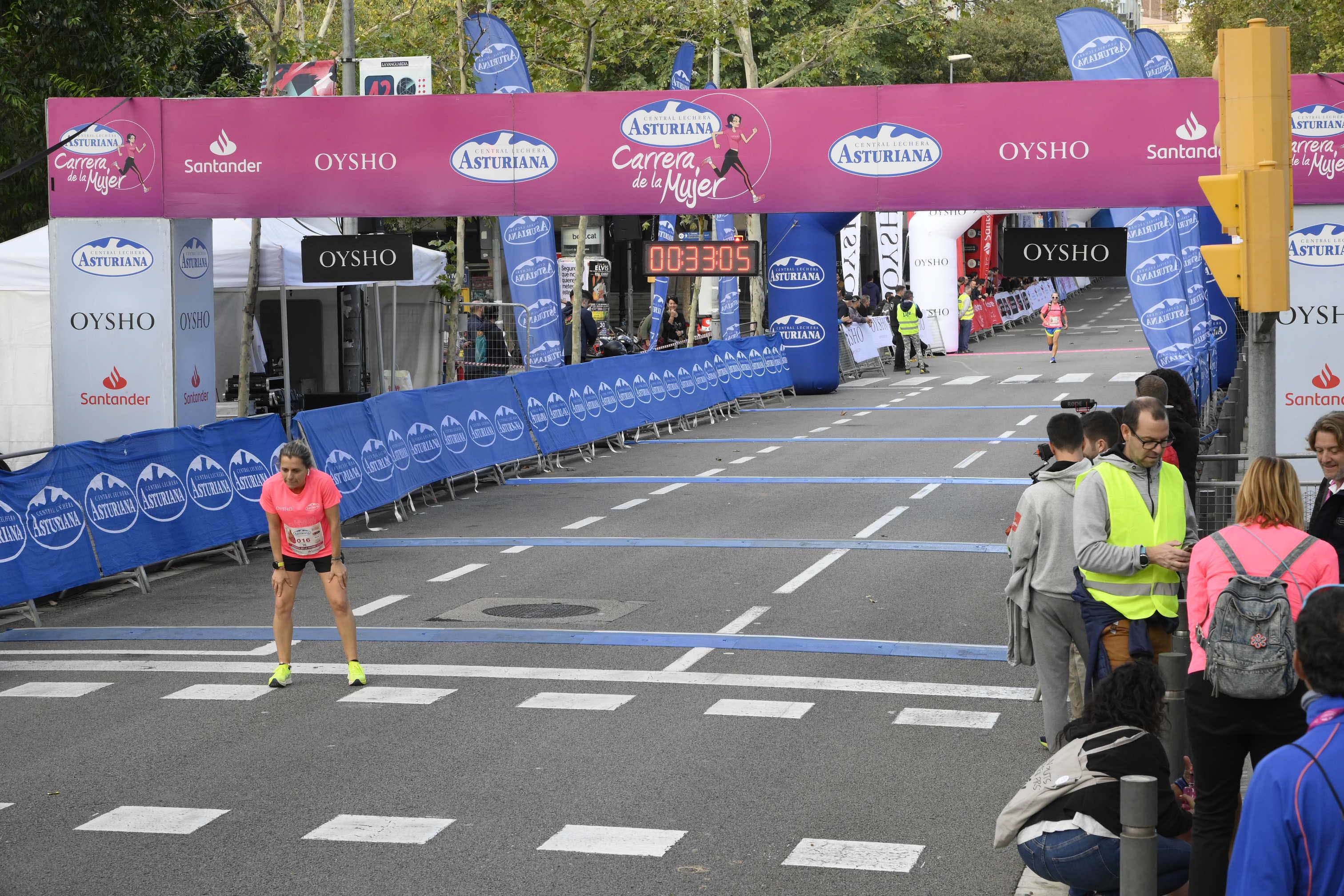 Las mejores fotos de la Carrera de la Mujer de Barcelona 2023. 4081