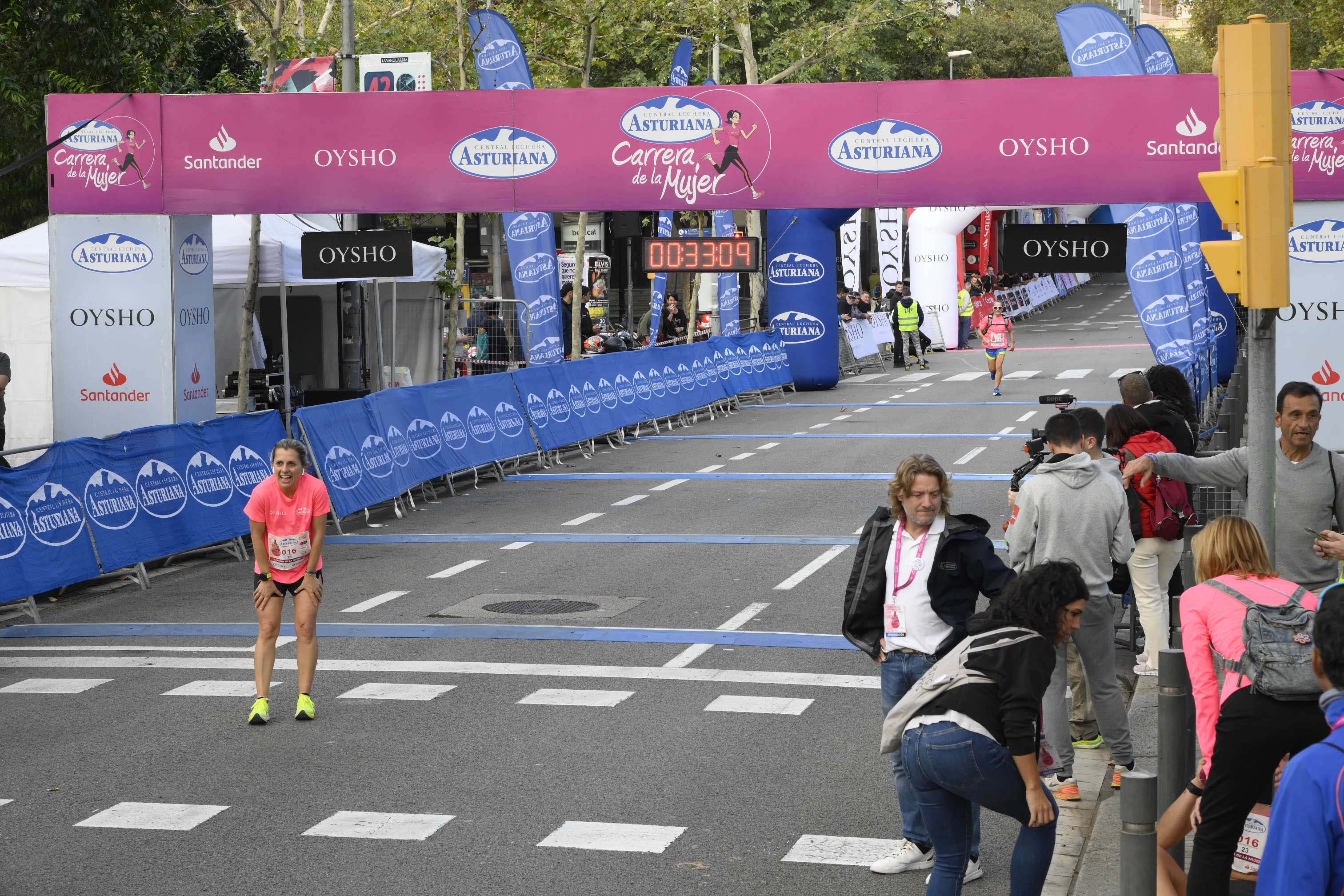 Las mejores fotos de la Carrera de la Mujer de Barcelona 2023. 4083