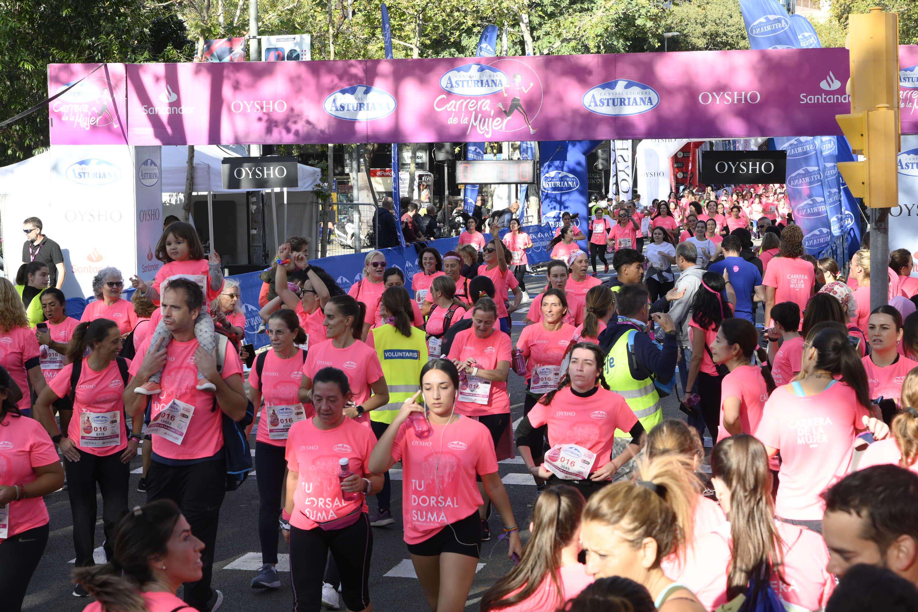 Las mejores fotos de la Carrera de la Mujer de Barcelona 2023. 5618