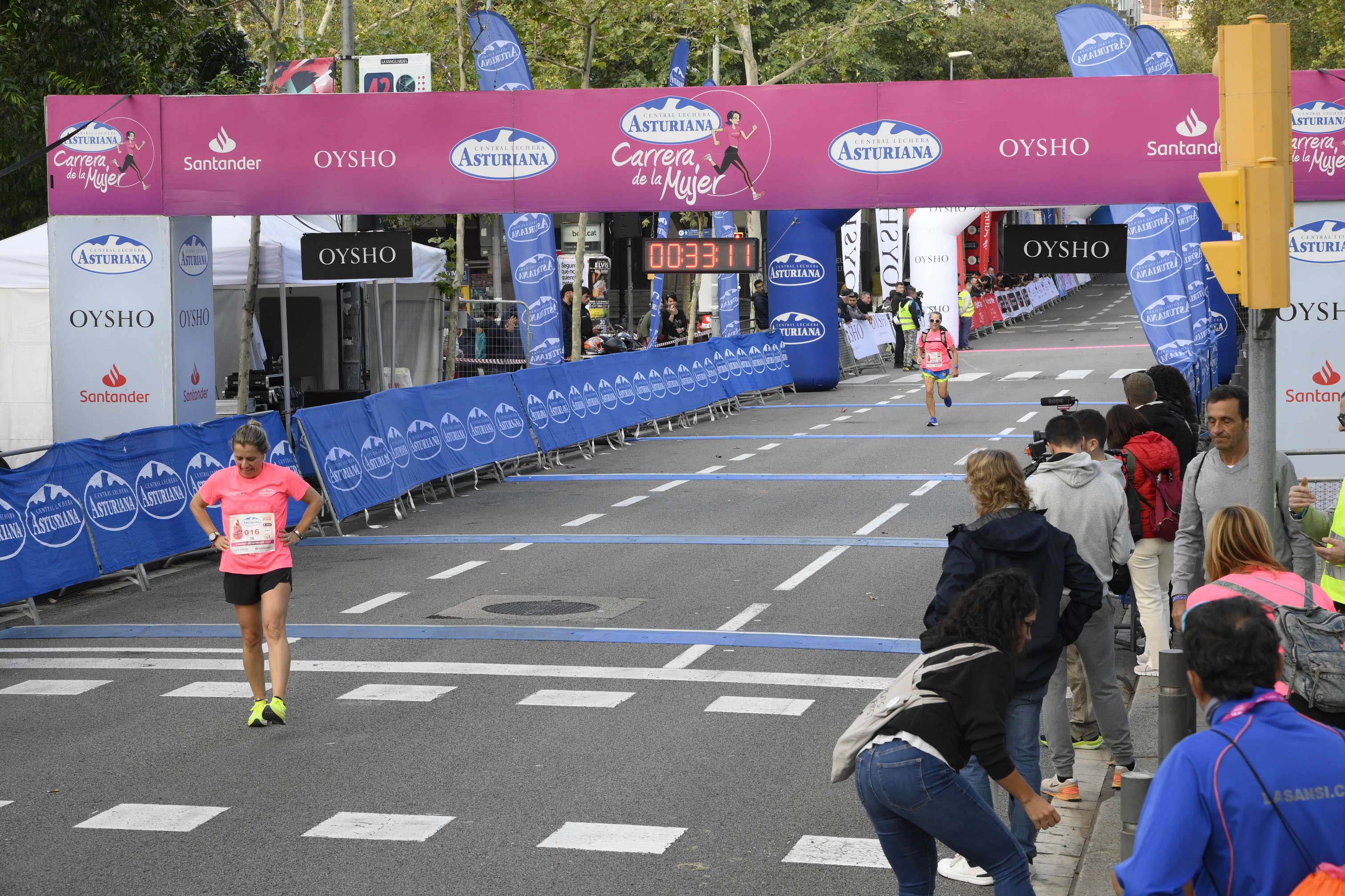 Las mejores fotos de la Carrera de la Mujer de Barcelona 2023. 4084