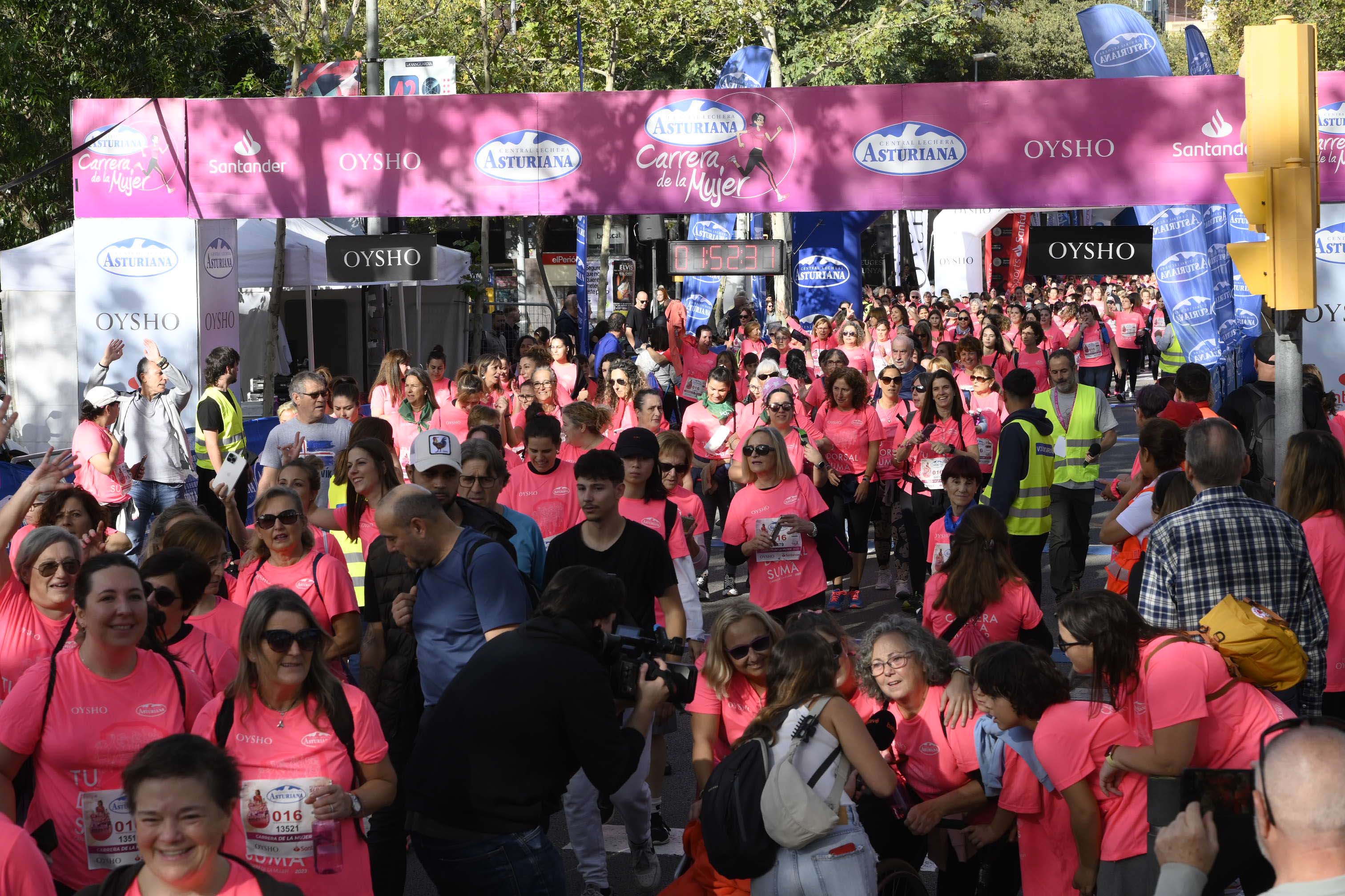 Las mejores fotos de la Carrera de la Mujer de Barcelona 2023. 6364