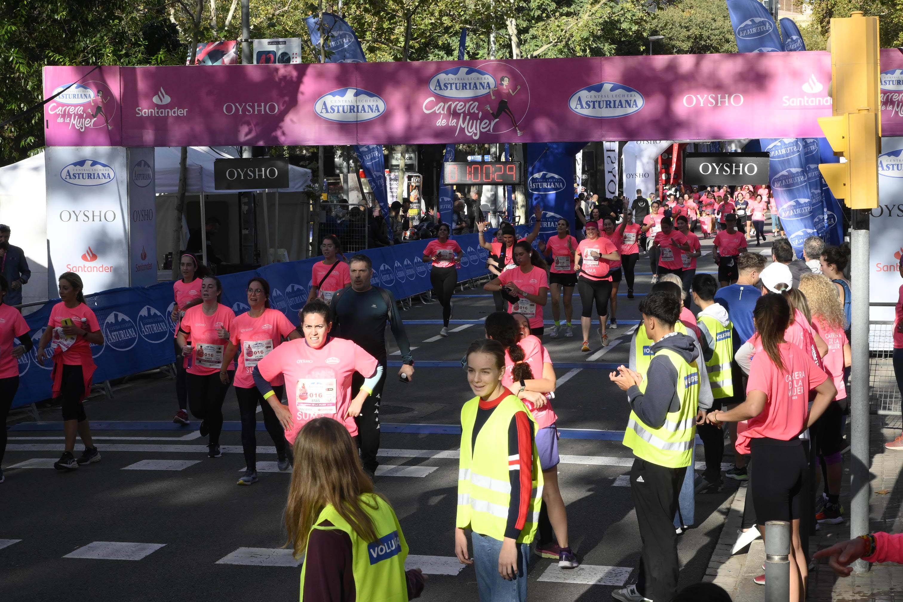 Las mejores fotos de la Carrera de la Mujer de Barcelona 2023. 4891