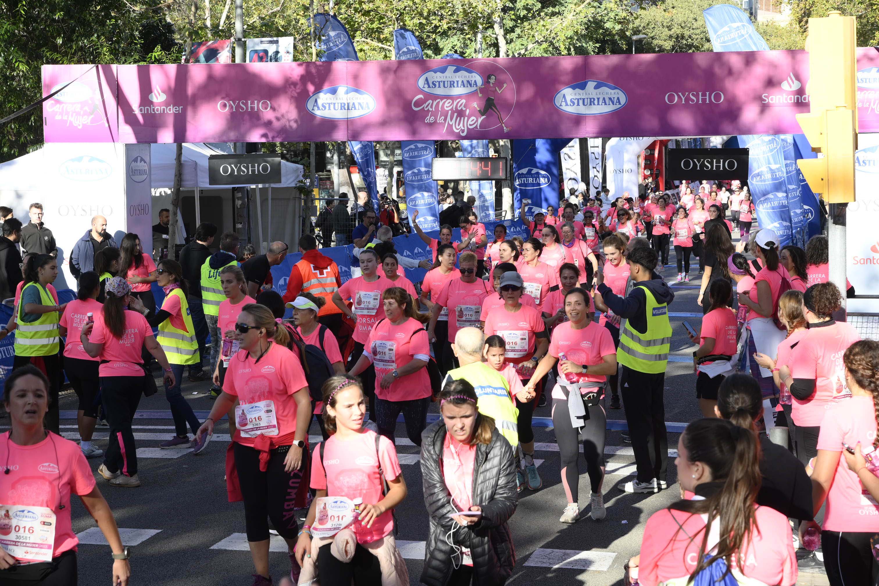 Las mejores fotos de la Carrera de la Mujer de Barcelona 2023. 5273
