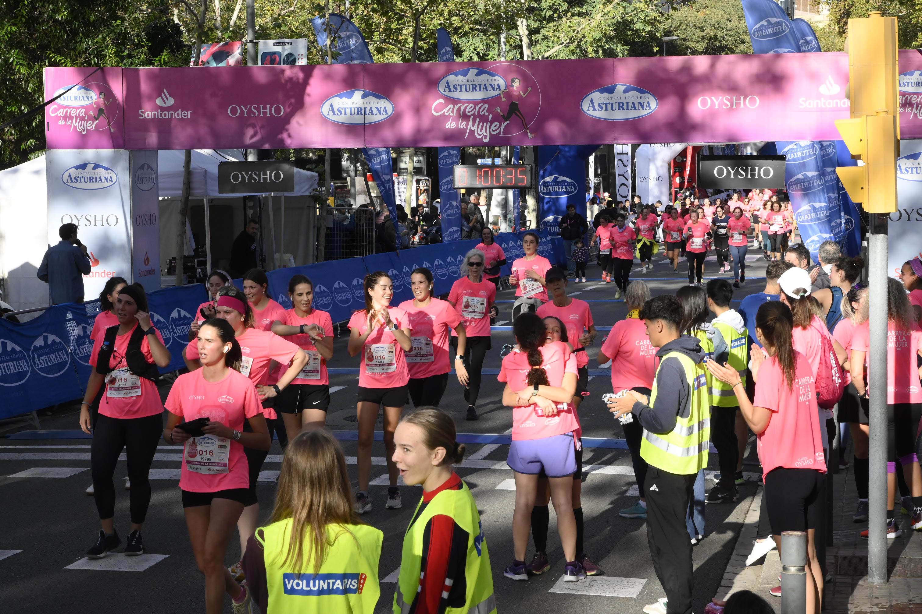 Las mejores fotos de la Carrera de la Mujer de Barcelona 2023. 4894