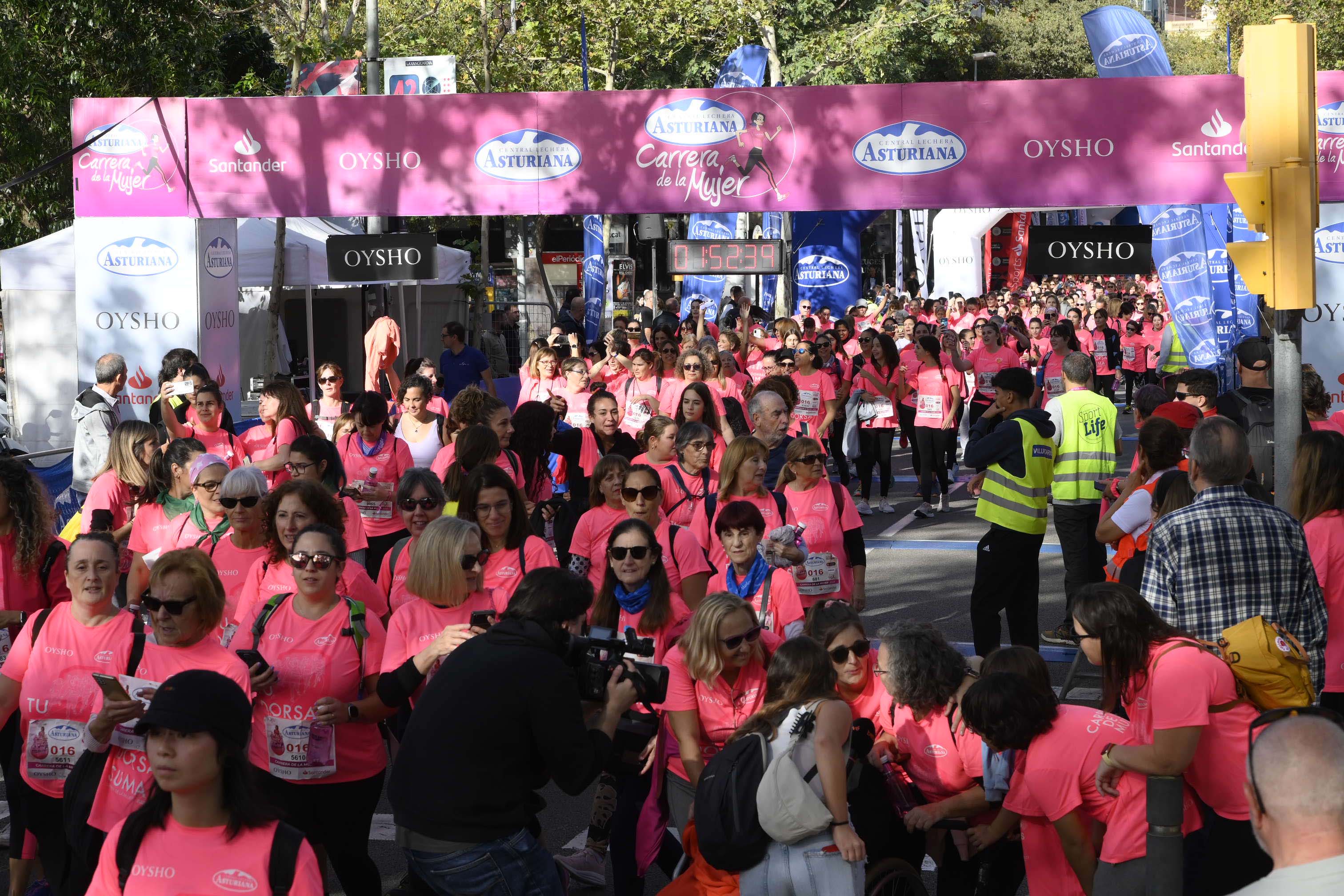 Las mejores fotos de la Carrera de la Mujer de Barcelona 2023. 6368