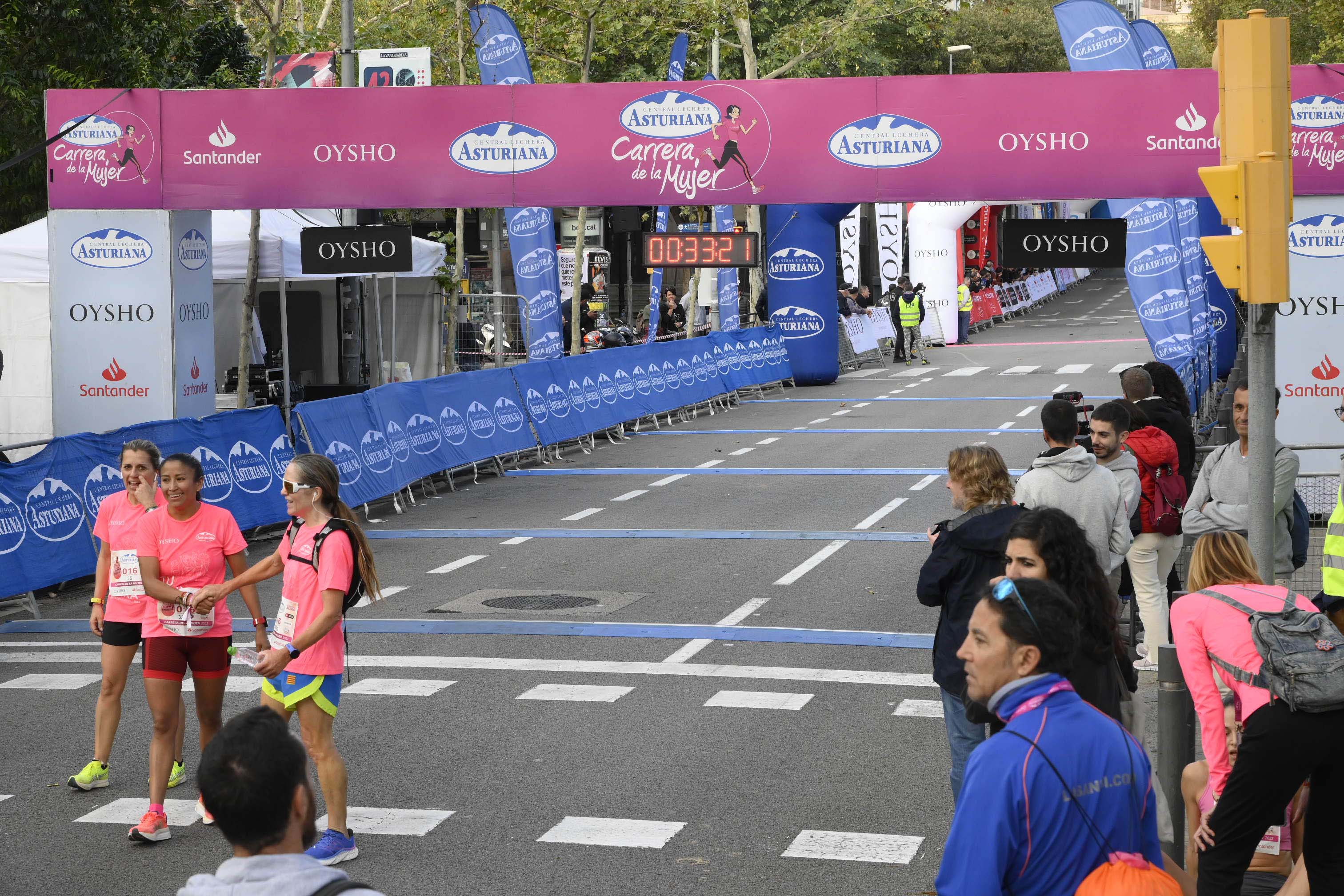 Las mejores fotos de la Carrera de la Mujer de Barcelona 2023. 4089