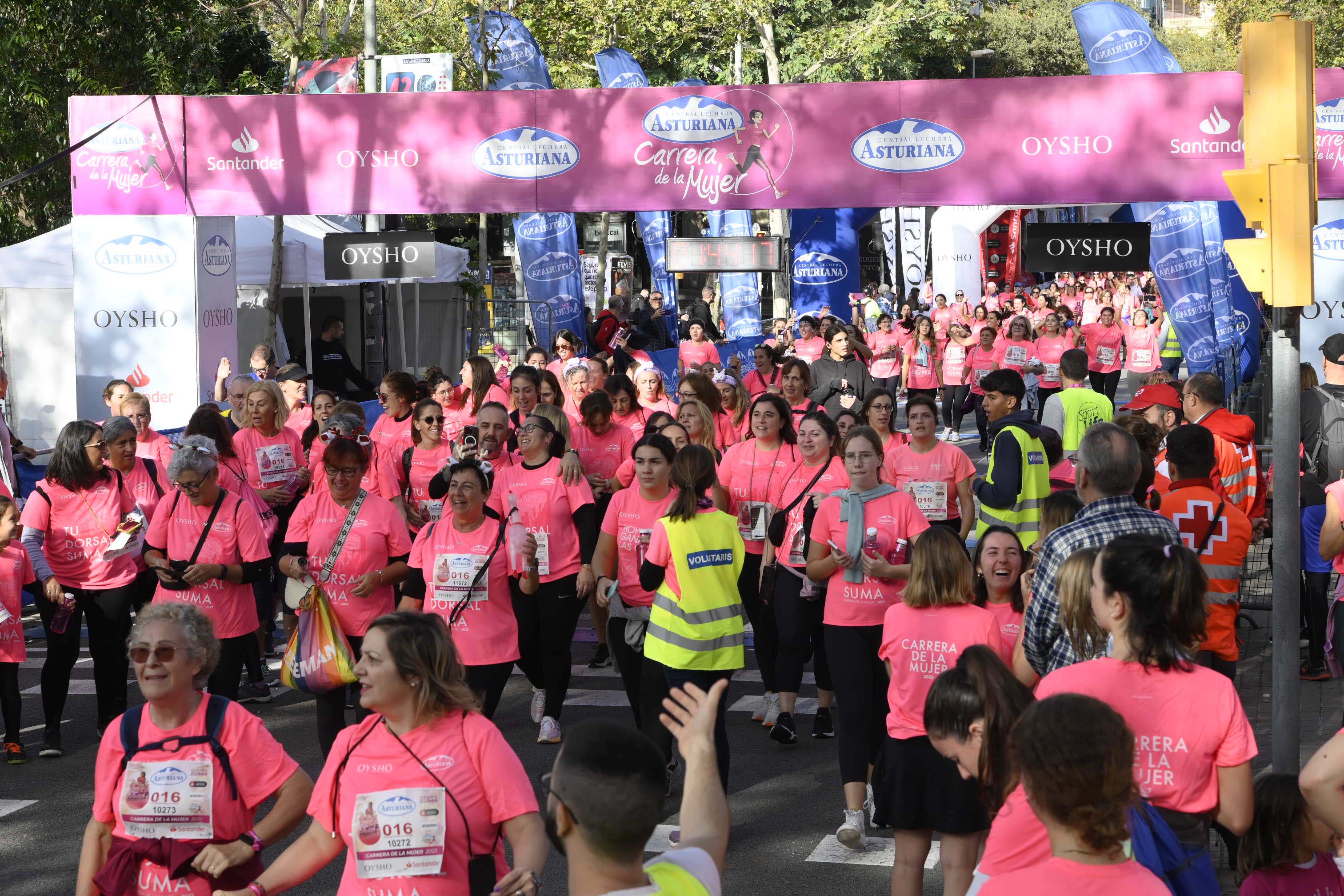 Las mejores fotos de la Carrera de la Mujer de Barcelona 2023. 6121