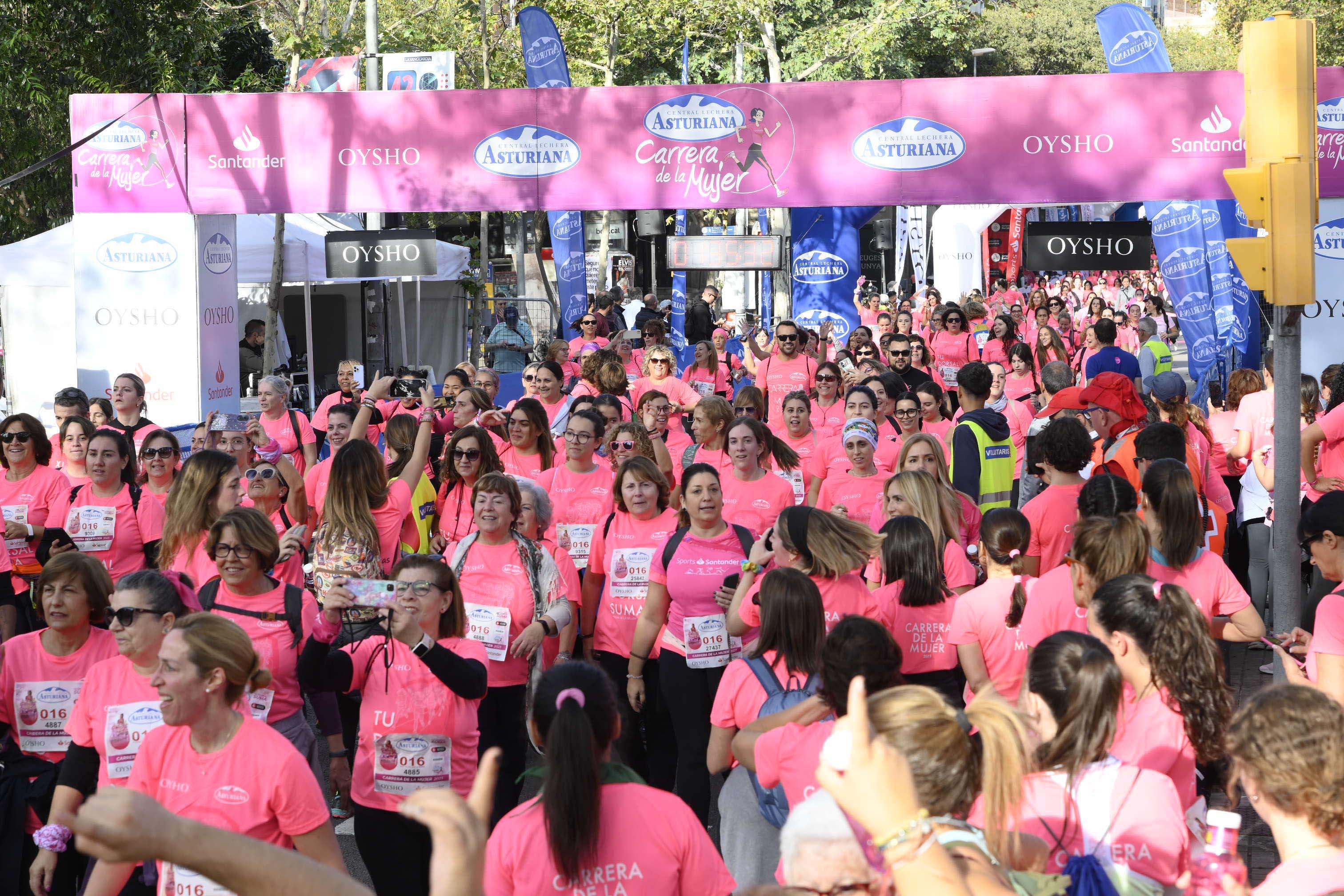 Las mejores fotos de la Carrera de la Mujer de Barcelona 2023. 5866