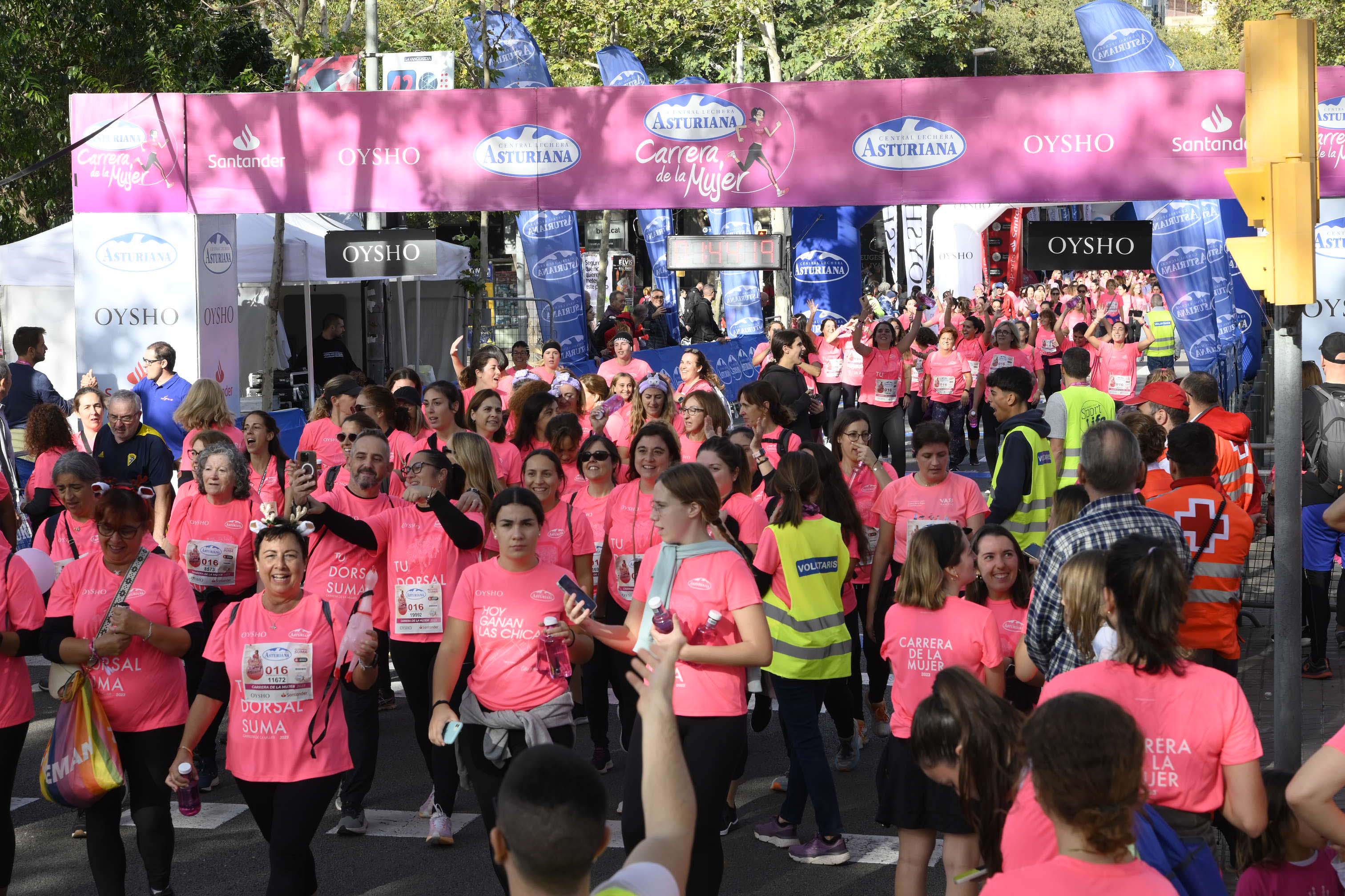 Las mejores fotos de la Carrera de la Mujer de Barcelona 2023. 6122
