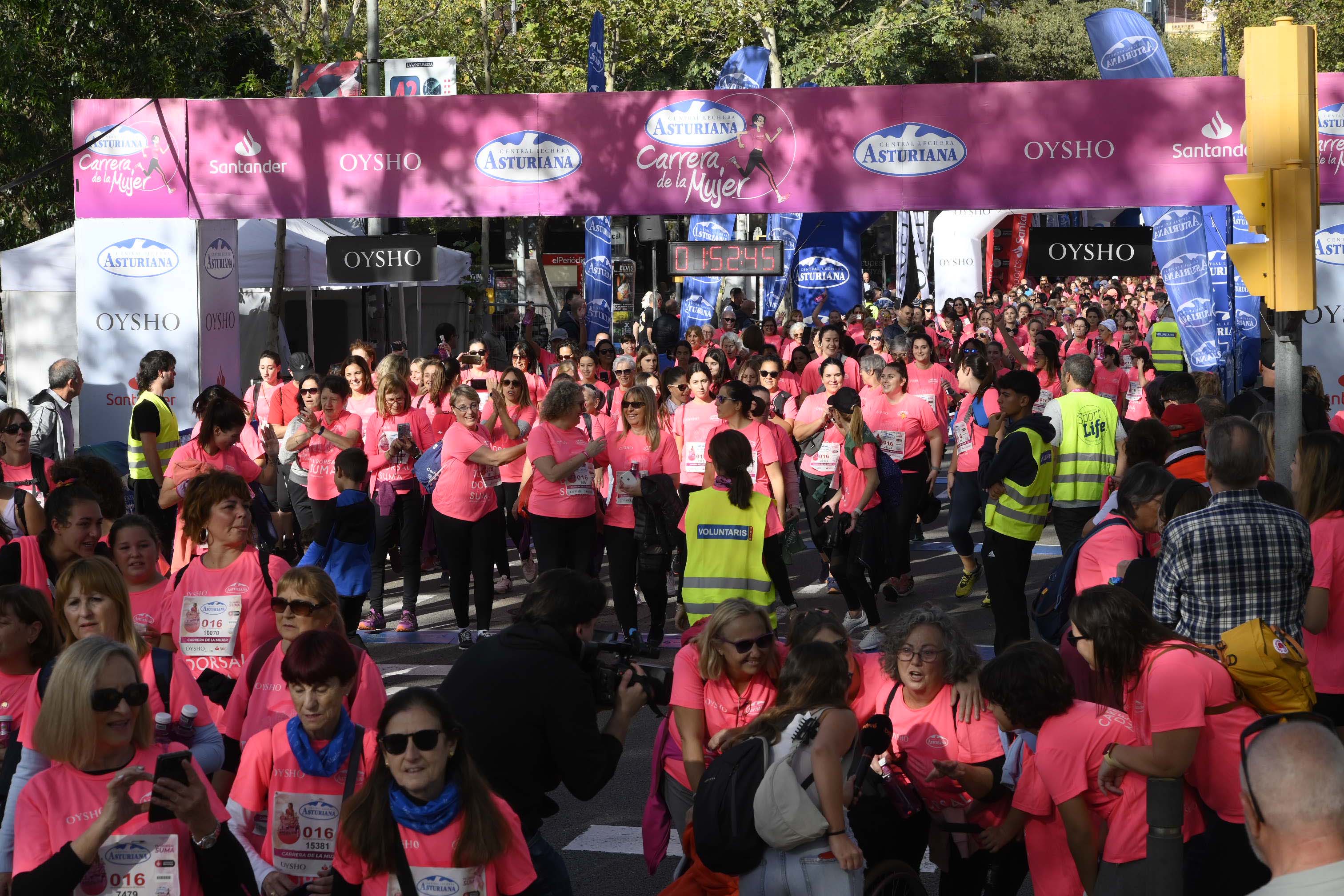 Las mejores fotos de la Carrera de la Mujer de Barcelona 2023. 6371