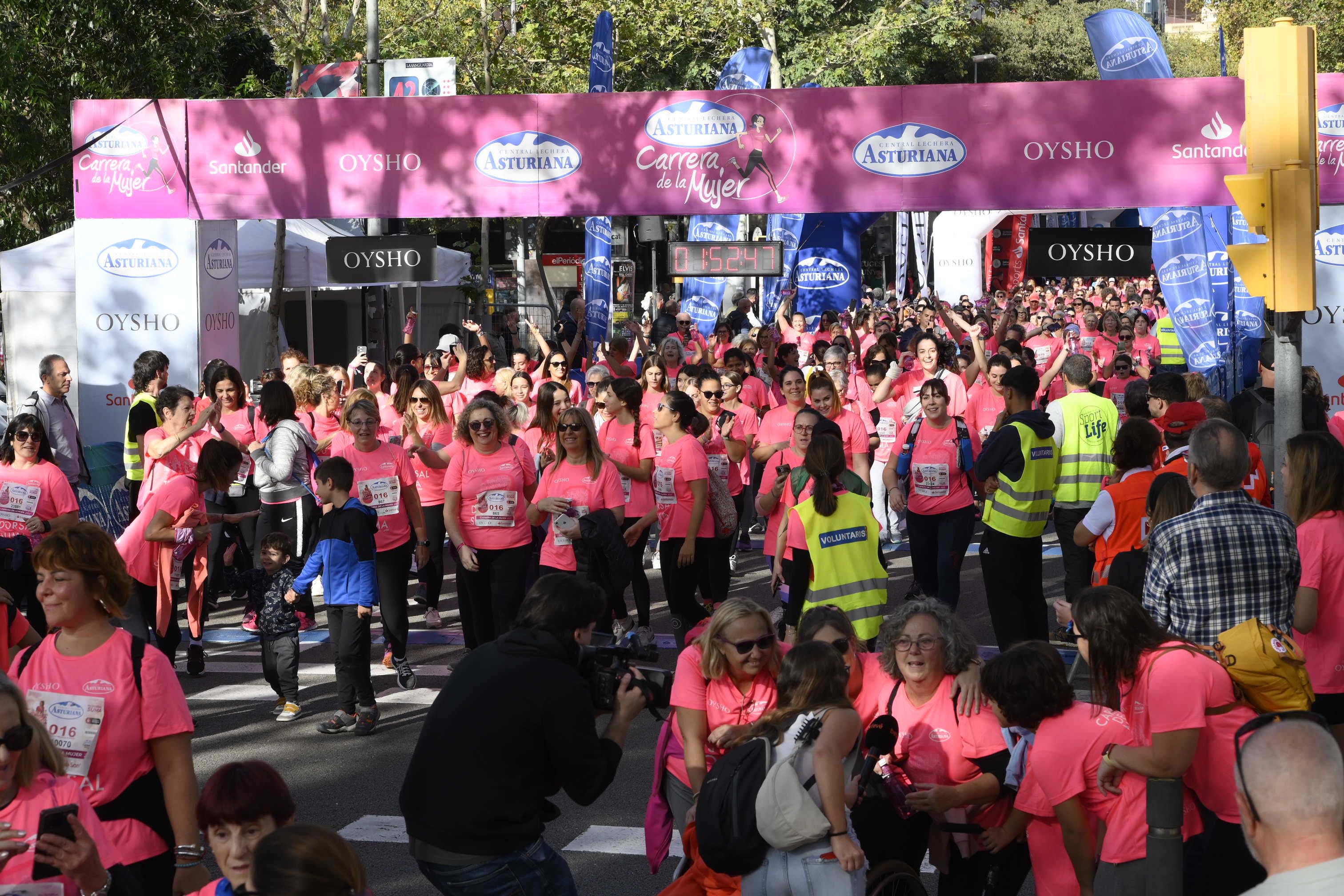Las mejores fotos de la Carrera de la Mujer de Barcelona 2023. 6372