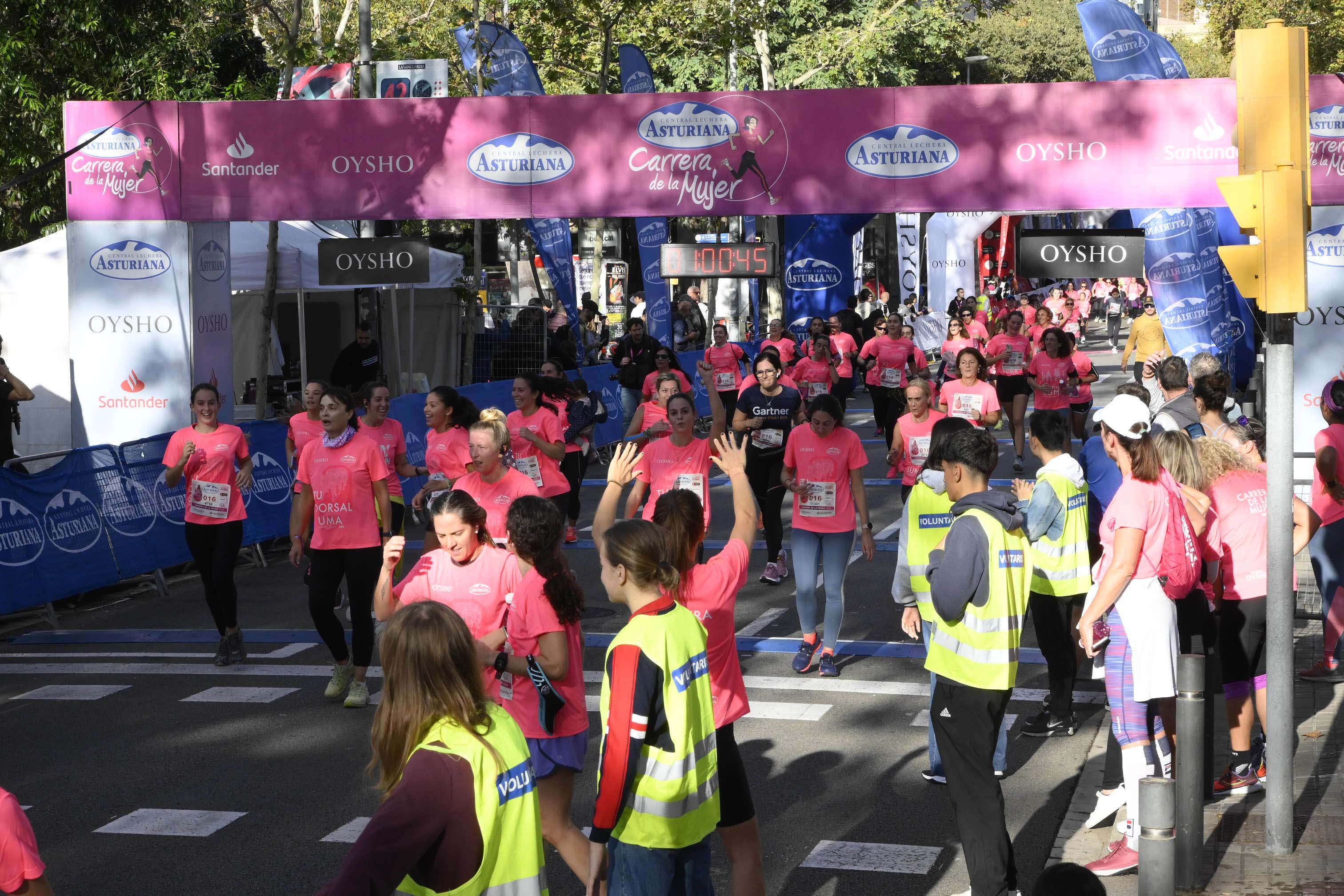 Las mejores fotos de la Carrera de la Mujer de Barcelona 2023. 4899