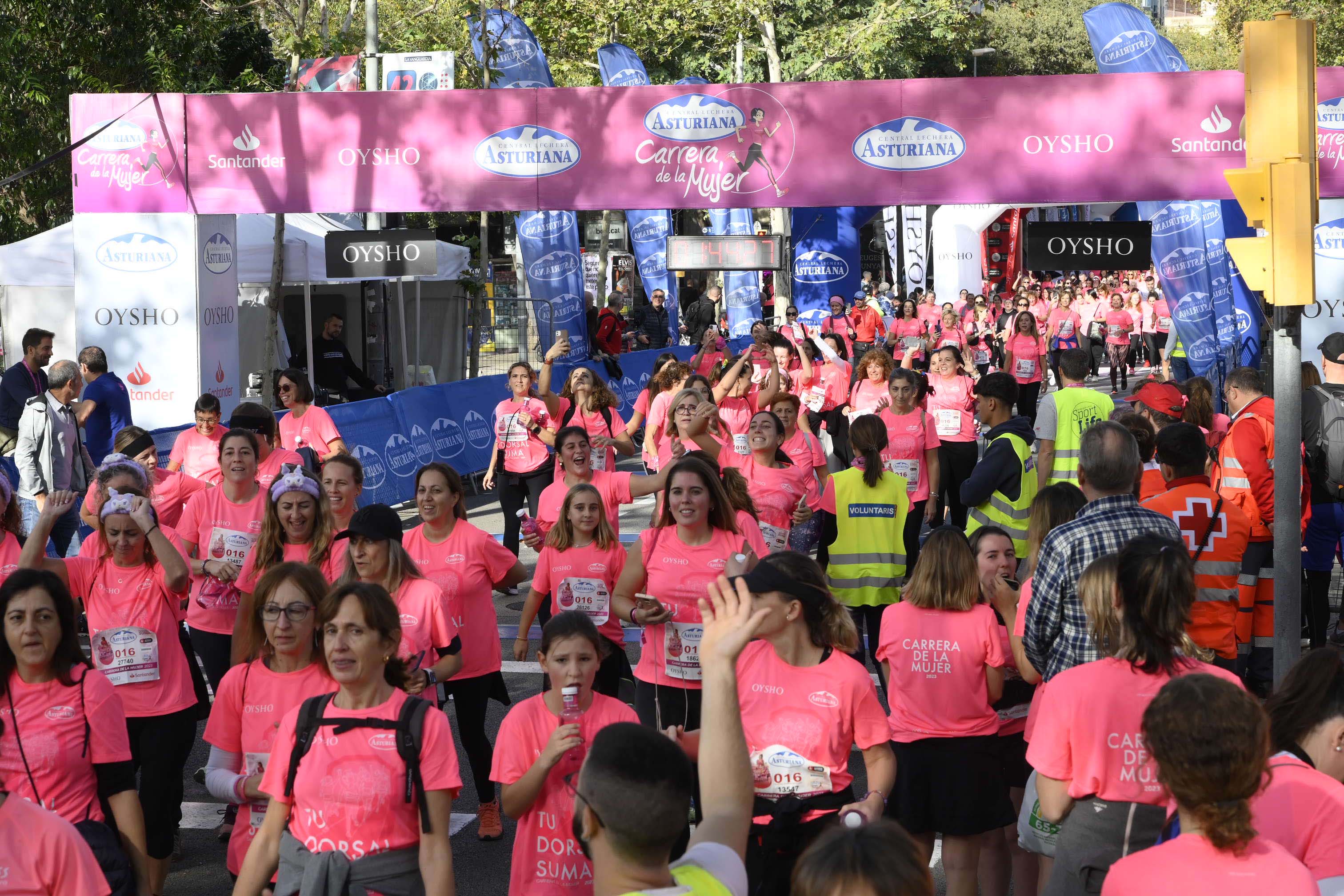 Las mejores fotos de la Carrera de la Mujer de Barcelona 2023. 6126
