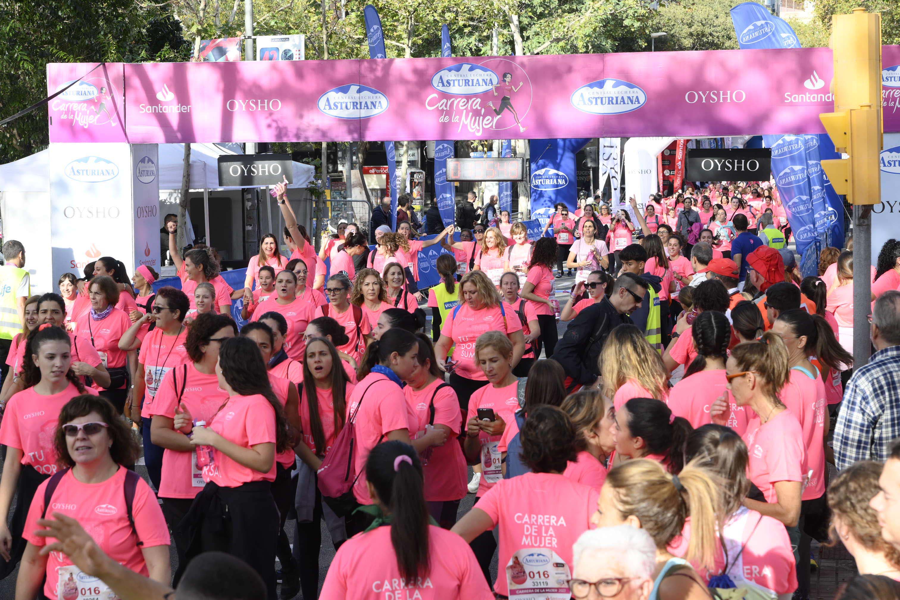 Las mejores fotos de la Carrera de la Mujer de Barcelona 2023. 5874