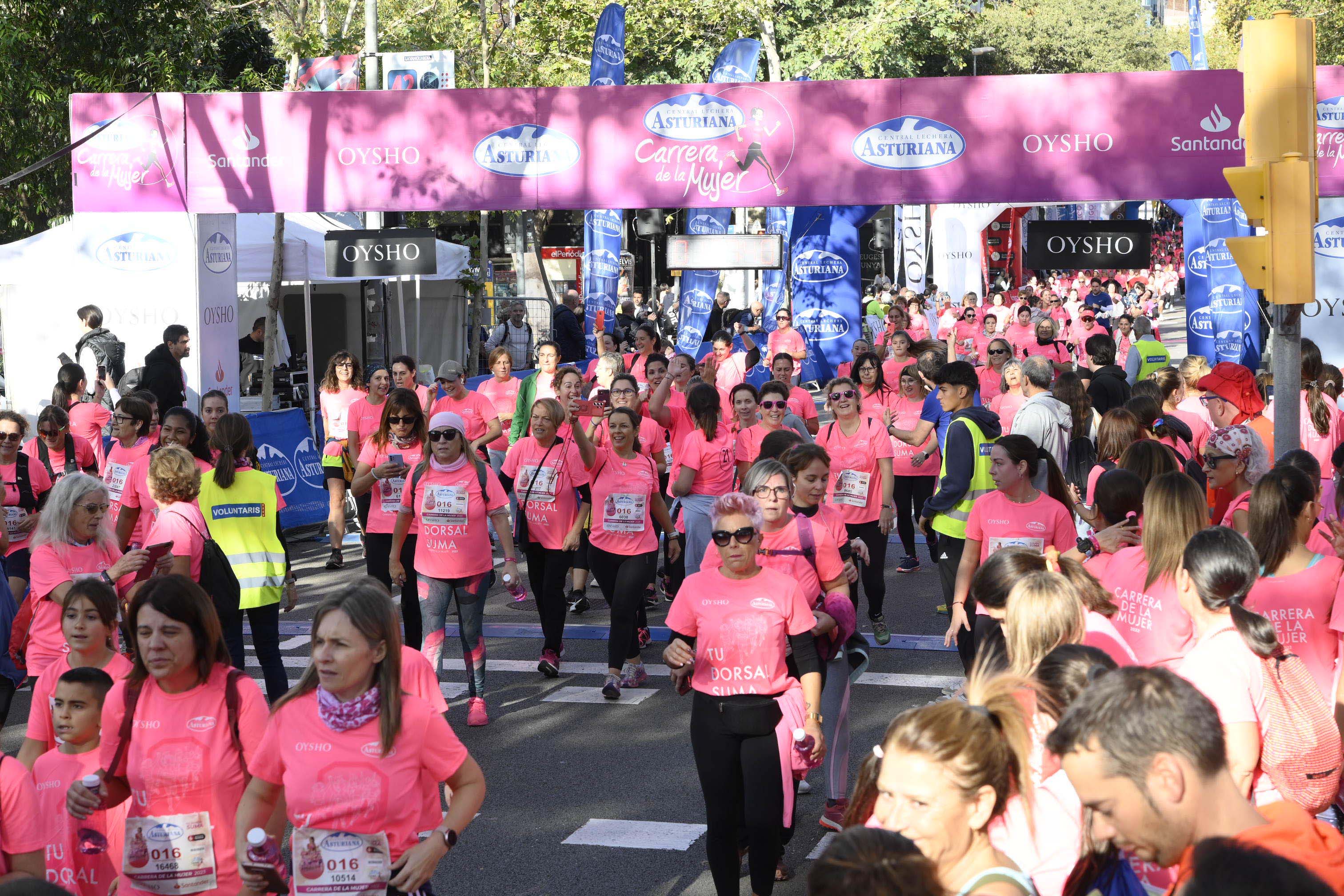 Las mejores fotos de la Carrera de la Mujer de Barcelona 2023. 5633