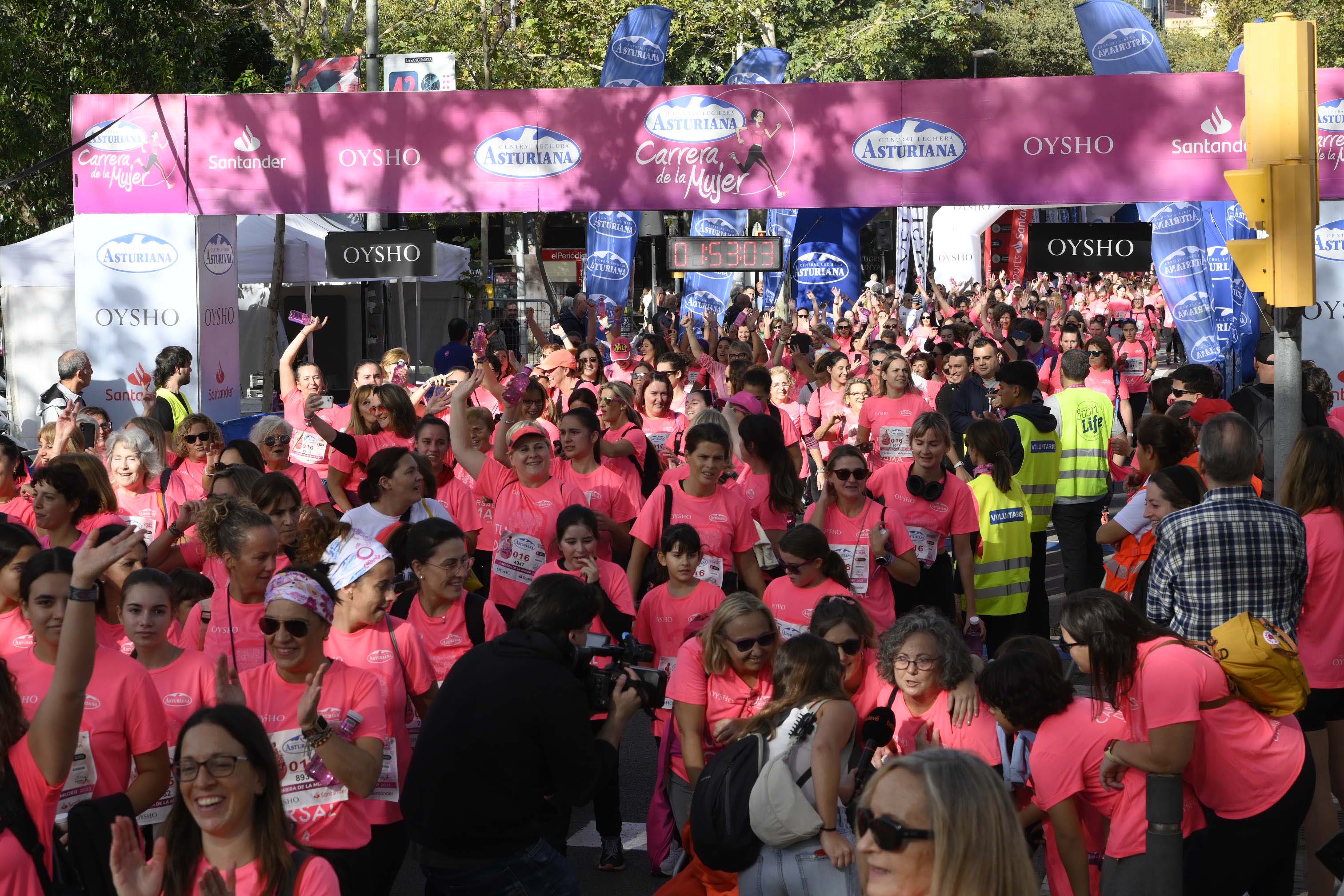 Las mejores fotos de la Carrera de la Mujer de Barcelona 2023. 6380