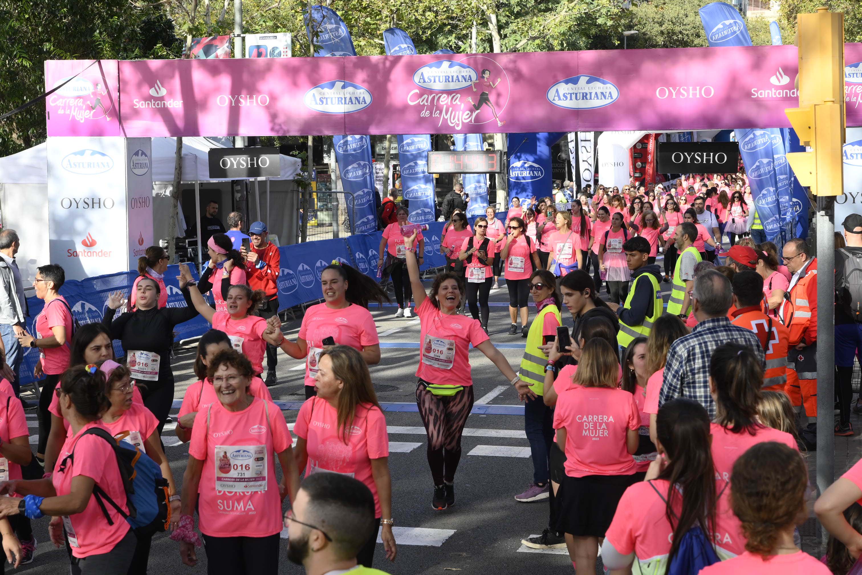 Las mejores fotos de la Carrera de la Mujer de Barcelona 2023. 6134