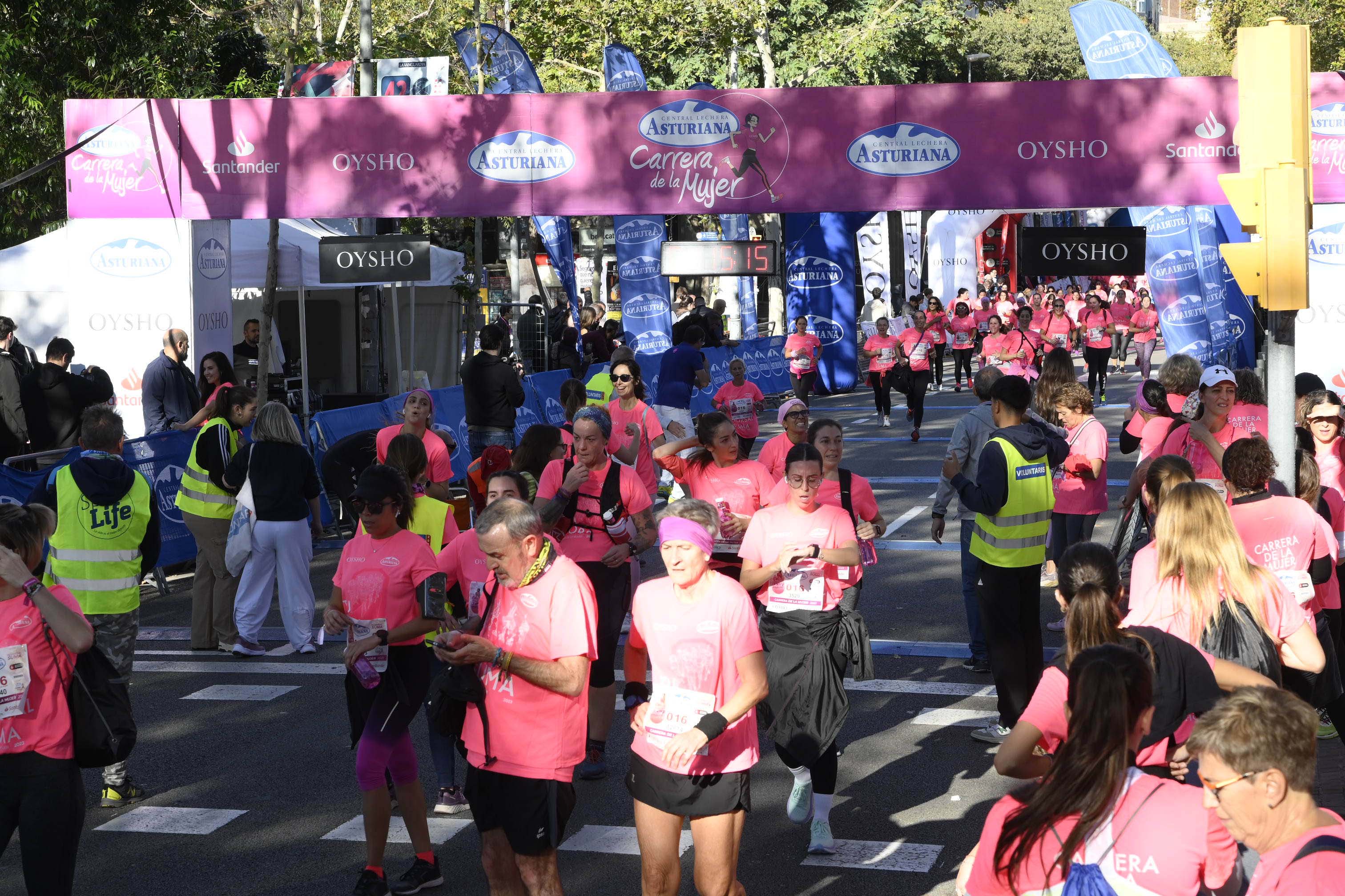 Las mejores fotos de la Carrera de la Mujer de Barcelona 2023. 5290