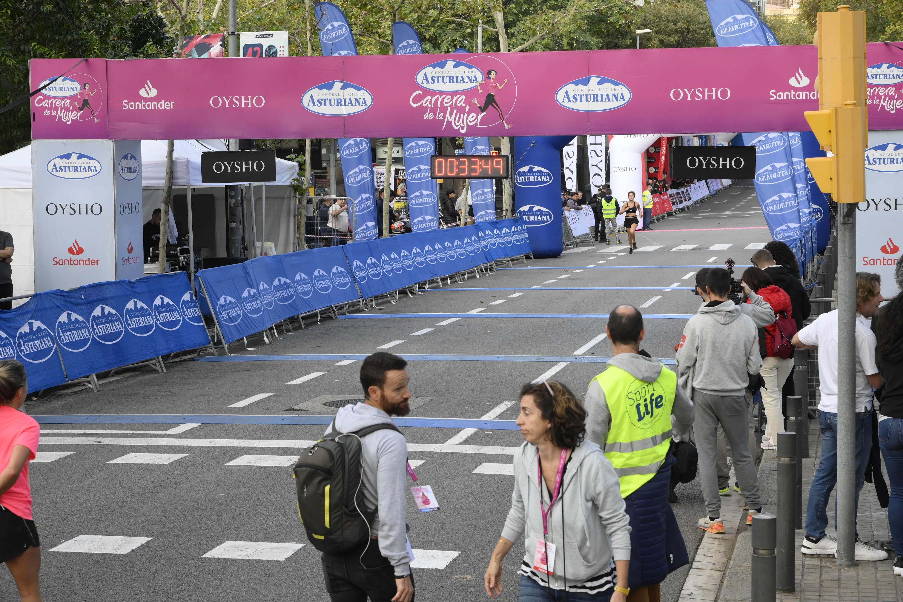 Las mejores fotos de la Carrera de la Mujer de Barcelona 2023. 4103