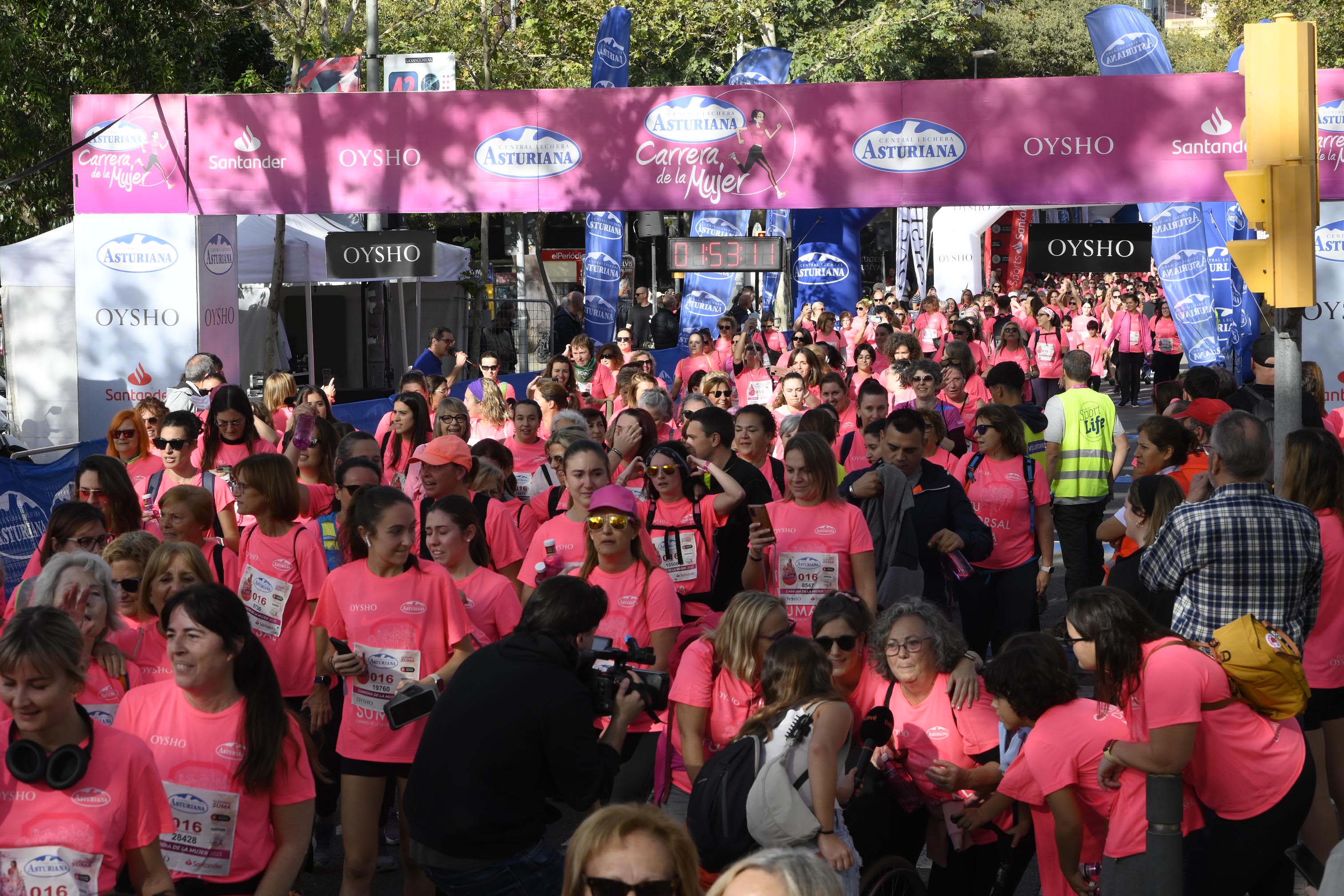 Las mejores fotos de la Carrera de la Mujer de Barcelona 2023. 6384