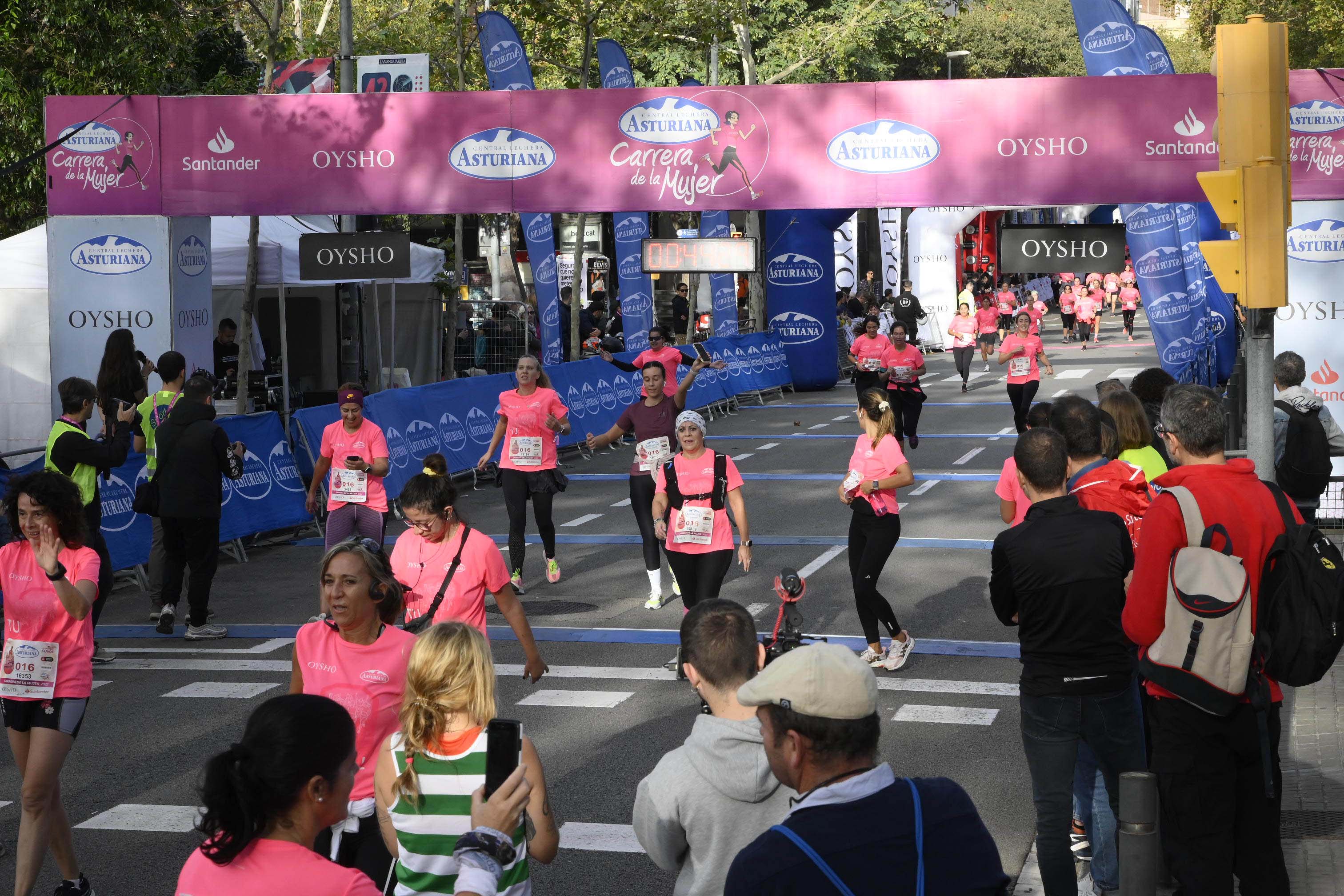 Las mejores fotos de la Carrera de la Mujer de Barcelona 2023. 4411