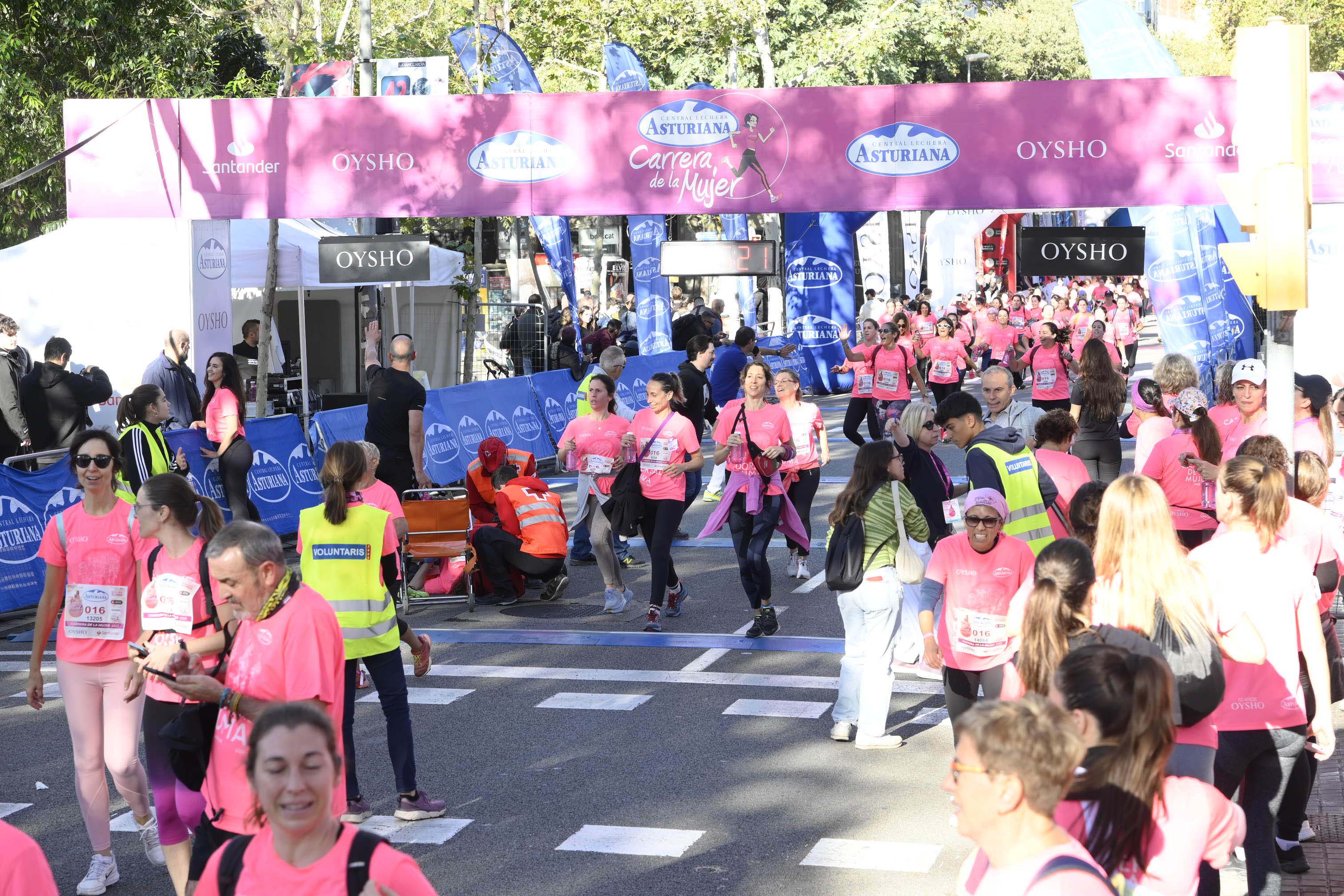 Las mejores fotos de la Carrera de la Mujer de Barcelona 2023. 5293