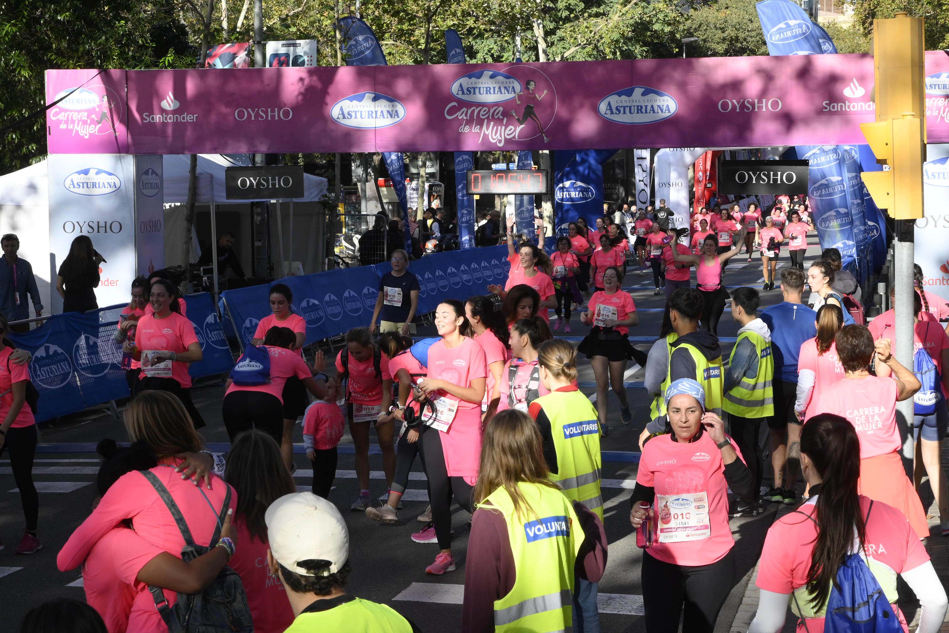 Las mejores fotos de la Carrera de la Mujer de Barcelona 2023. 5050