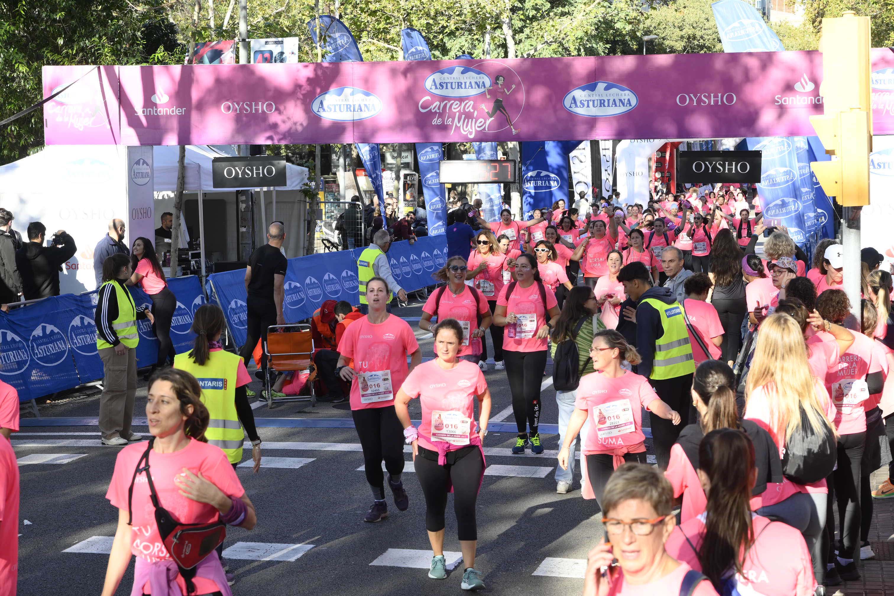 Las mejores fotos de la Carrera de la Mujer de Barcelona 2023. 5296