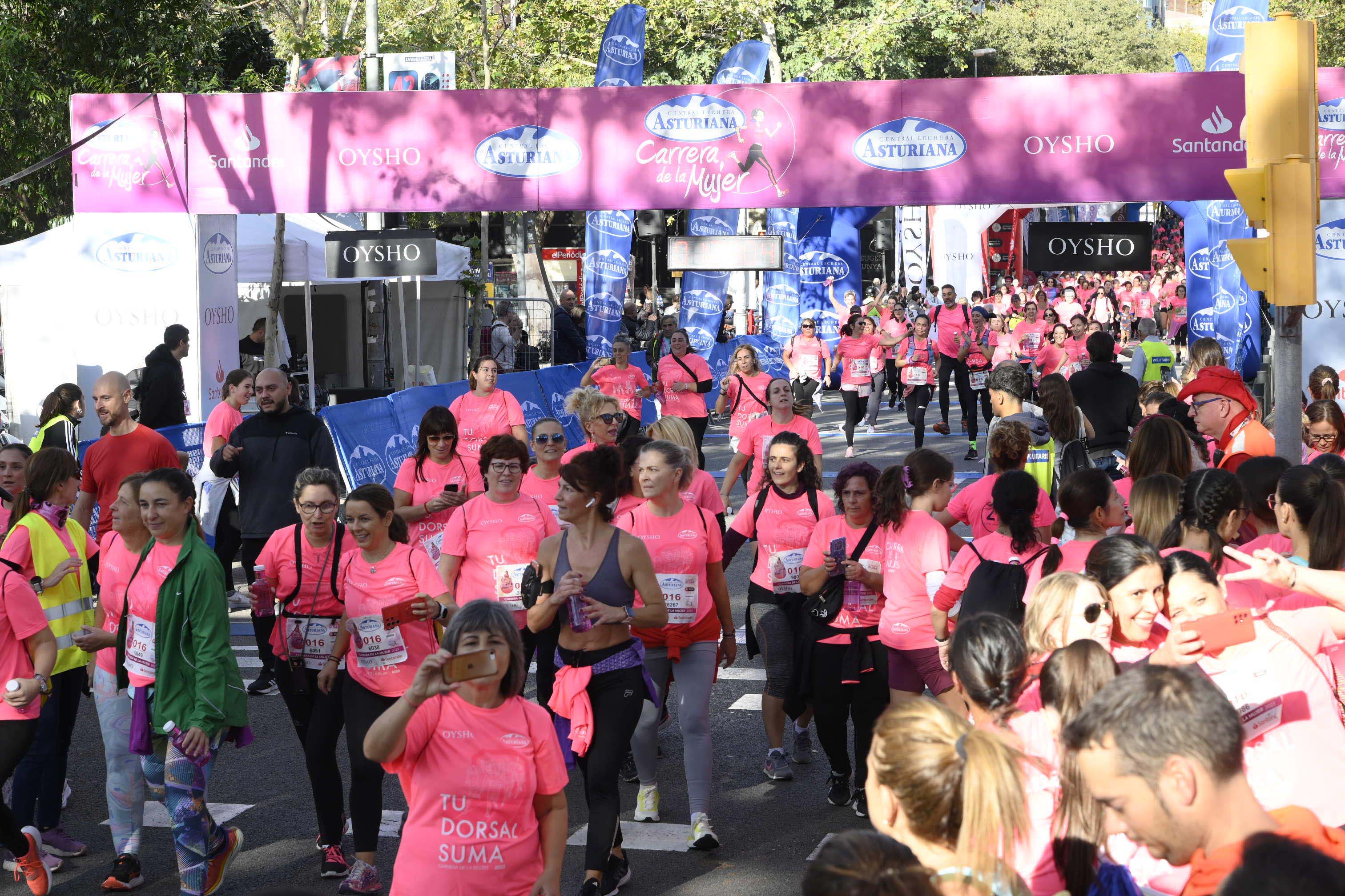 Las mejores fotos de la Carrera de la Mujer de Barcelona 2023. 5645