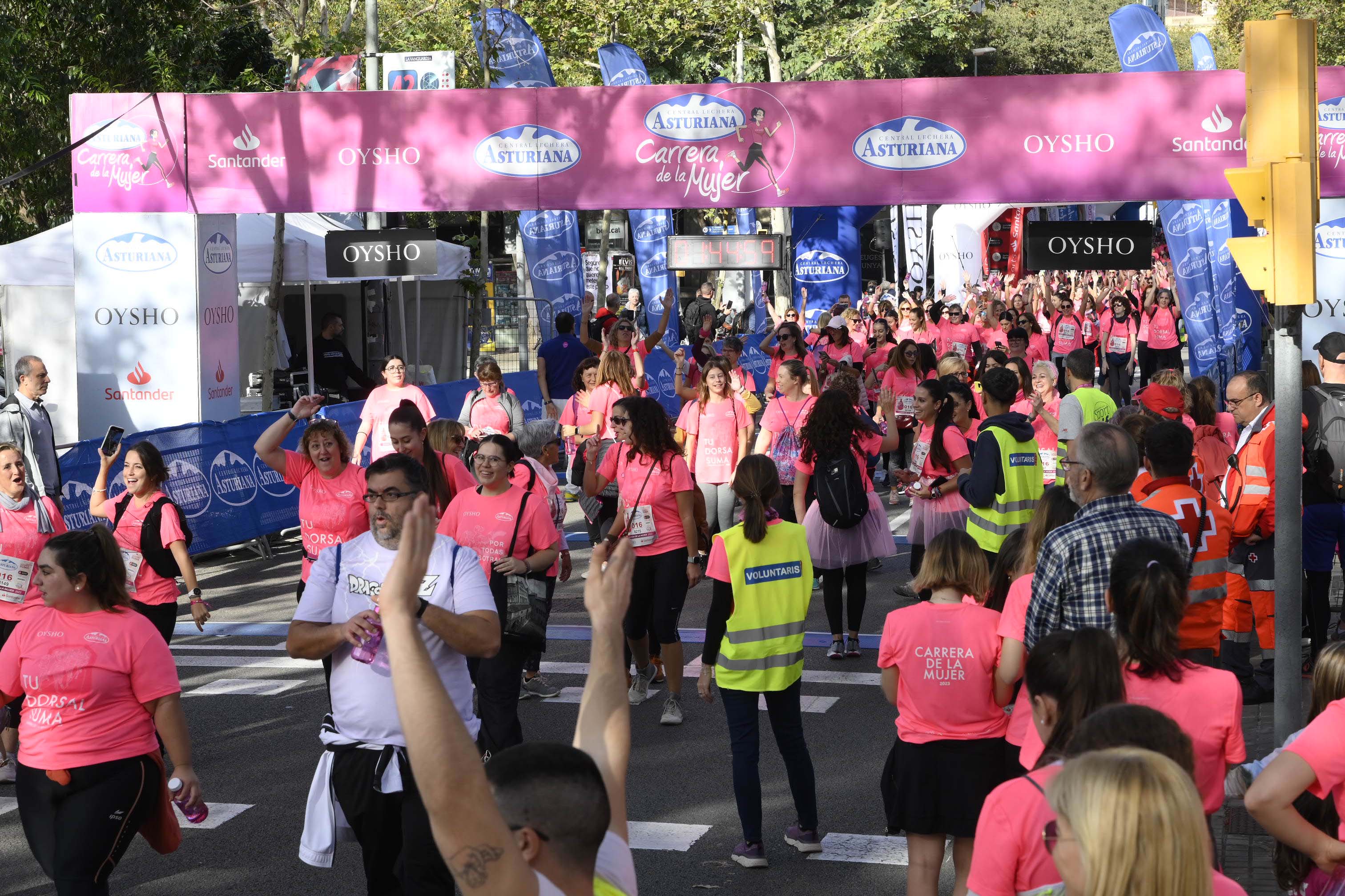 Las mejores fotos de la Carrera de la Mujer de Barcelona 2023. 6142