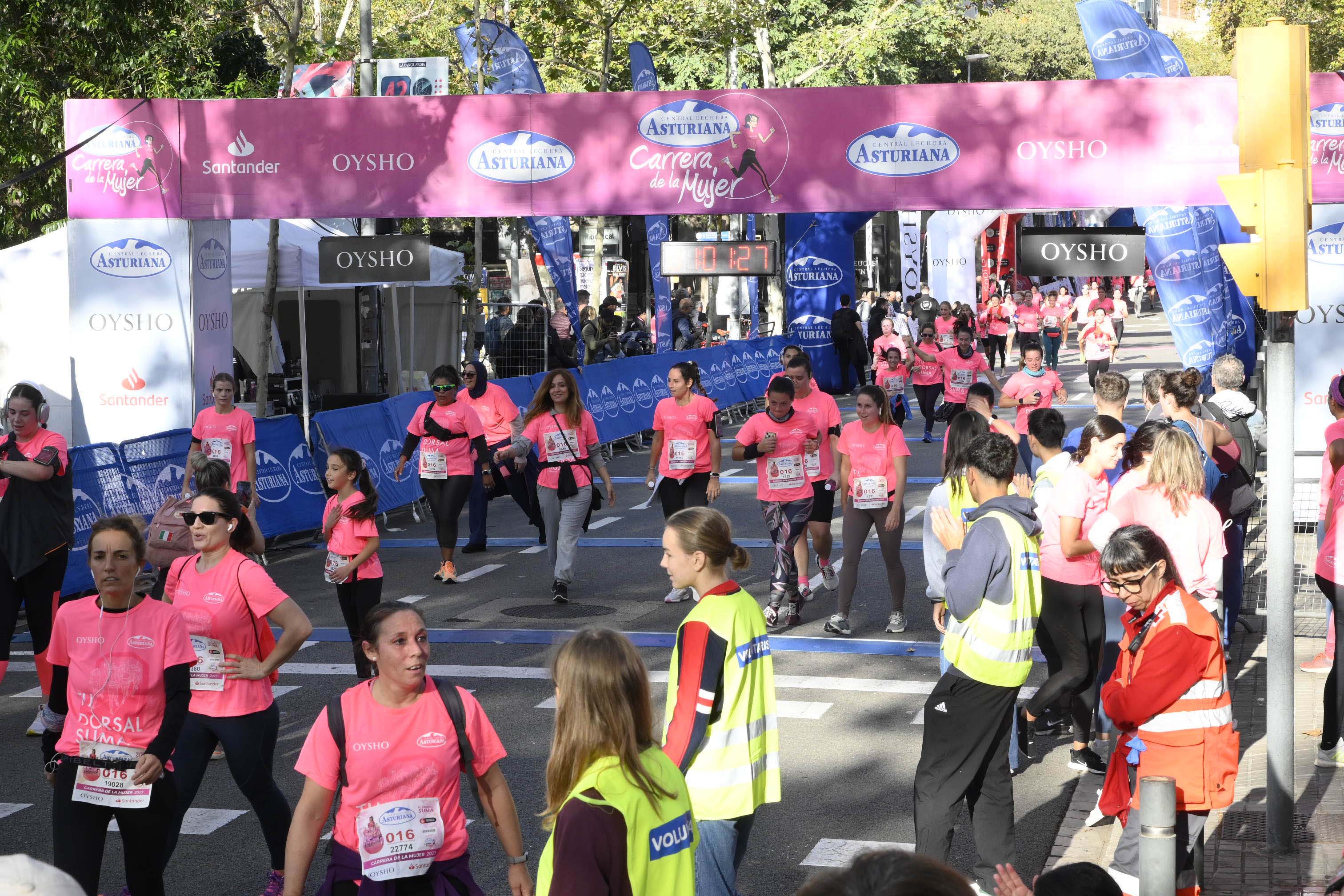 Las mejores fotos de la Carrera de la Mujer de Barcelona 2023. 4920