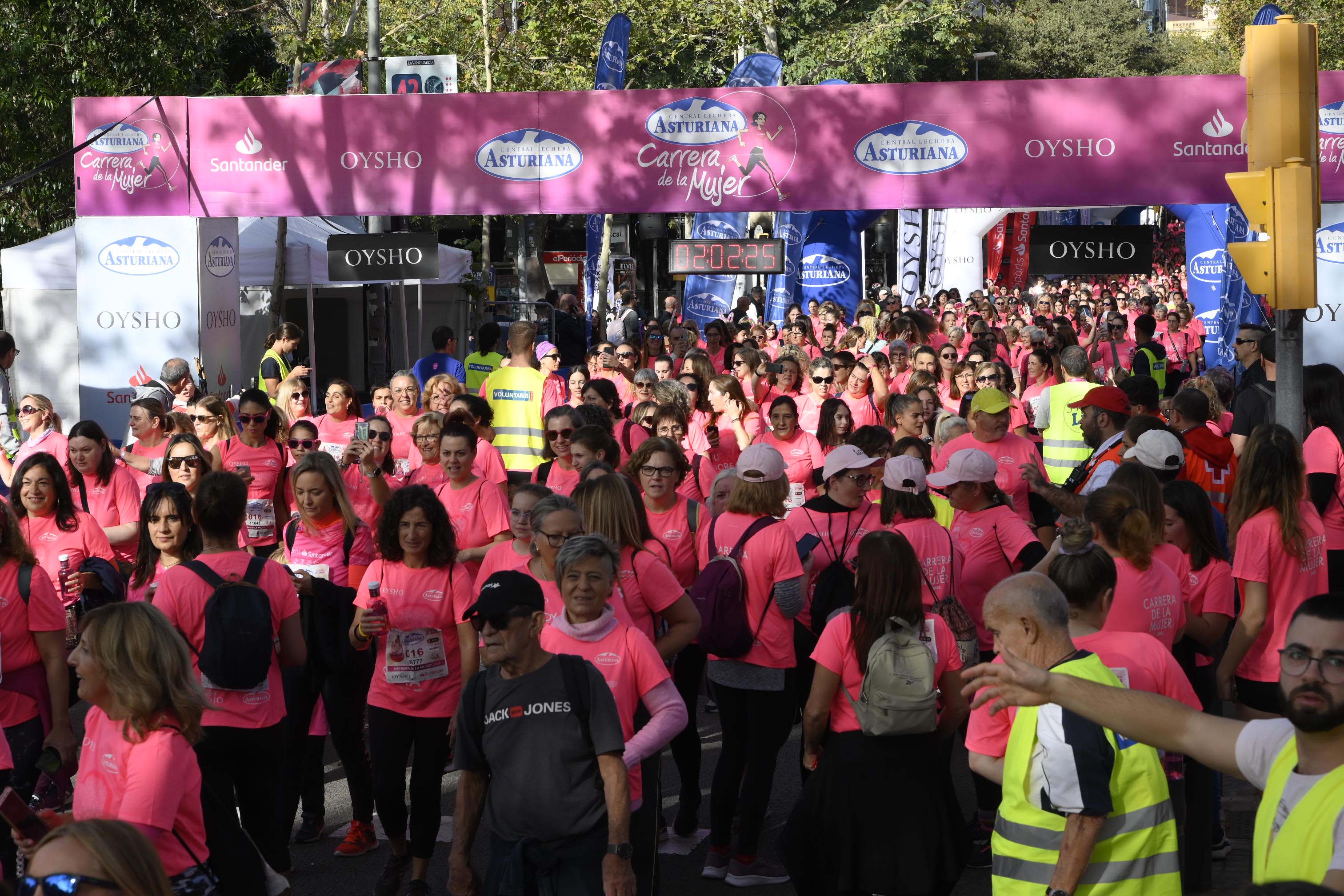Las mejores fotos de la Carrera de la Mujer de Barcelona 2023. 6642