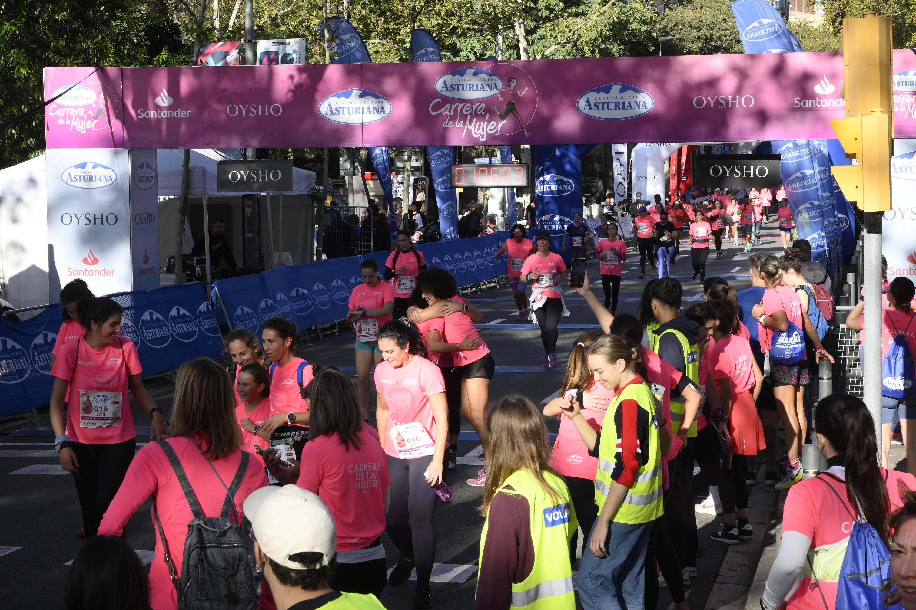 Las mejores fotos de la Carrera de la Mujer de Barcelona 2023. 5058