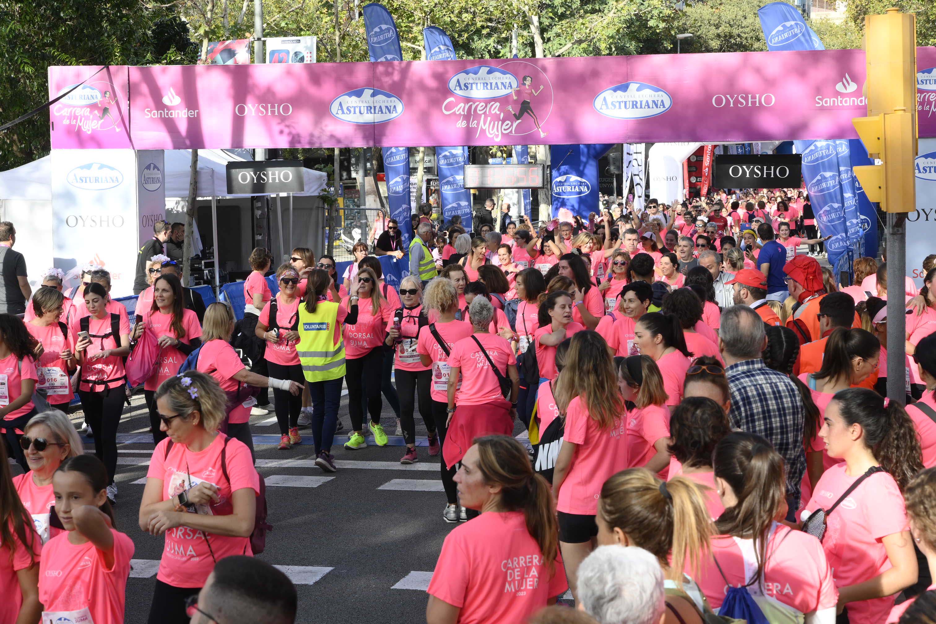 Las mejores fotos de la Carrera de la Mujer de Barcelona 2023. 5905
