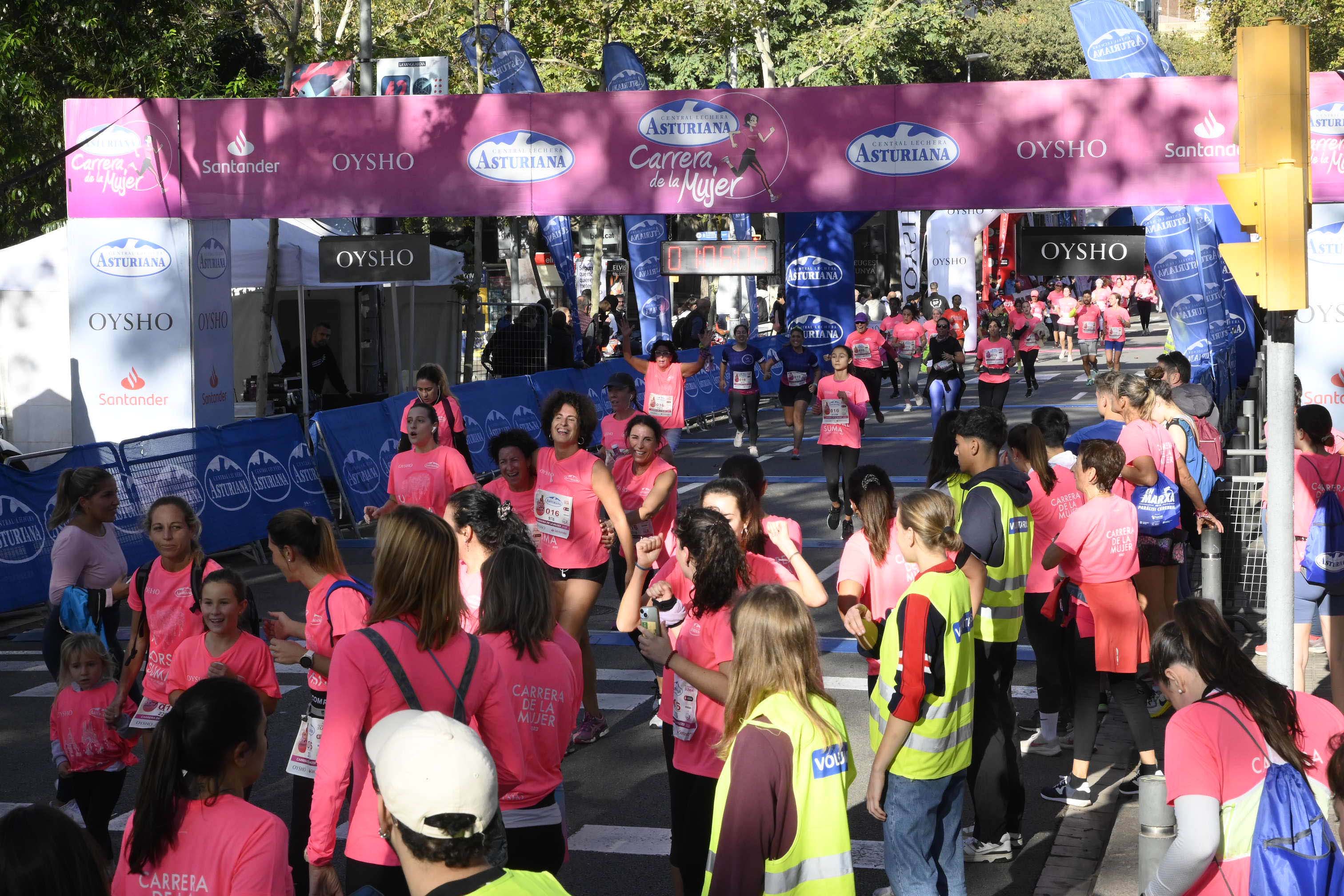 Las mejores fotos de la Carrera de la Mujer de Barcelona 2023. 5059