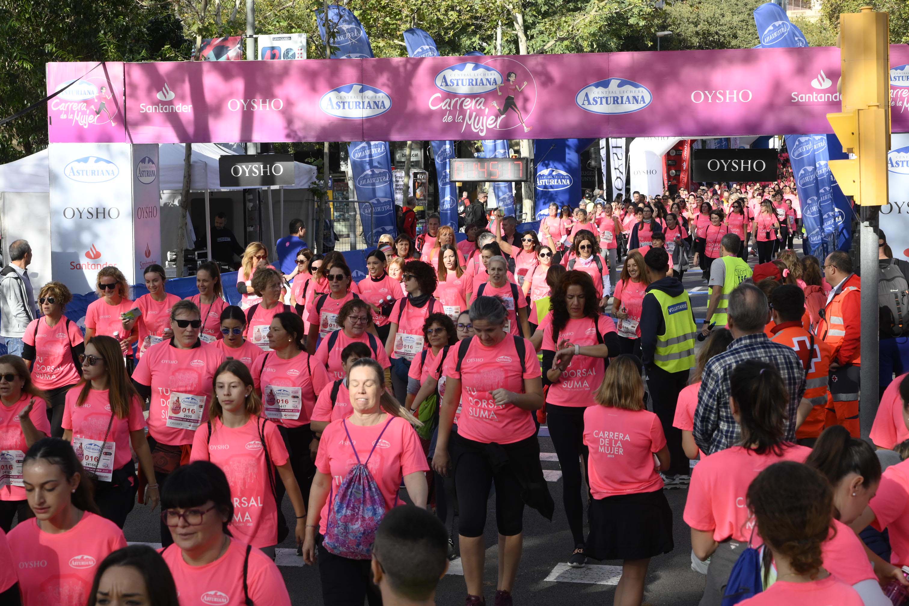 Las mejores fotos de la Carrera de la Mujer de Barcelona 2023. 6151