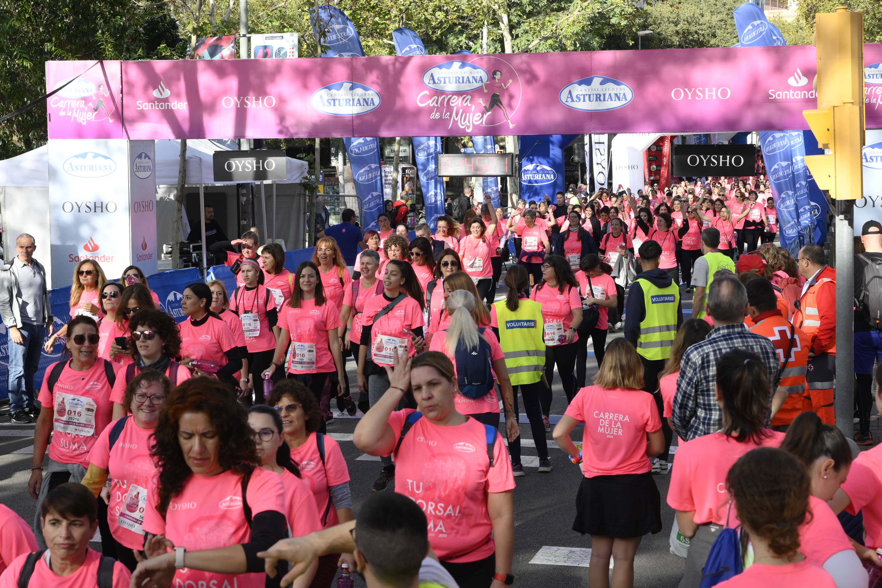 Las mejores fotos de la Carrera de la Mujer de Barcelona 2023. 6153
