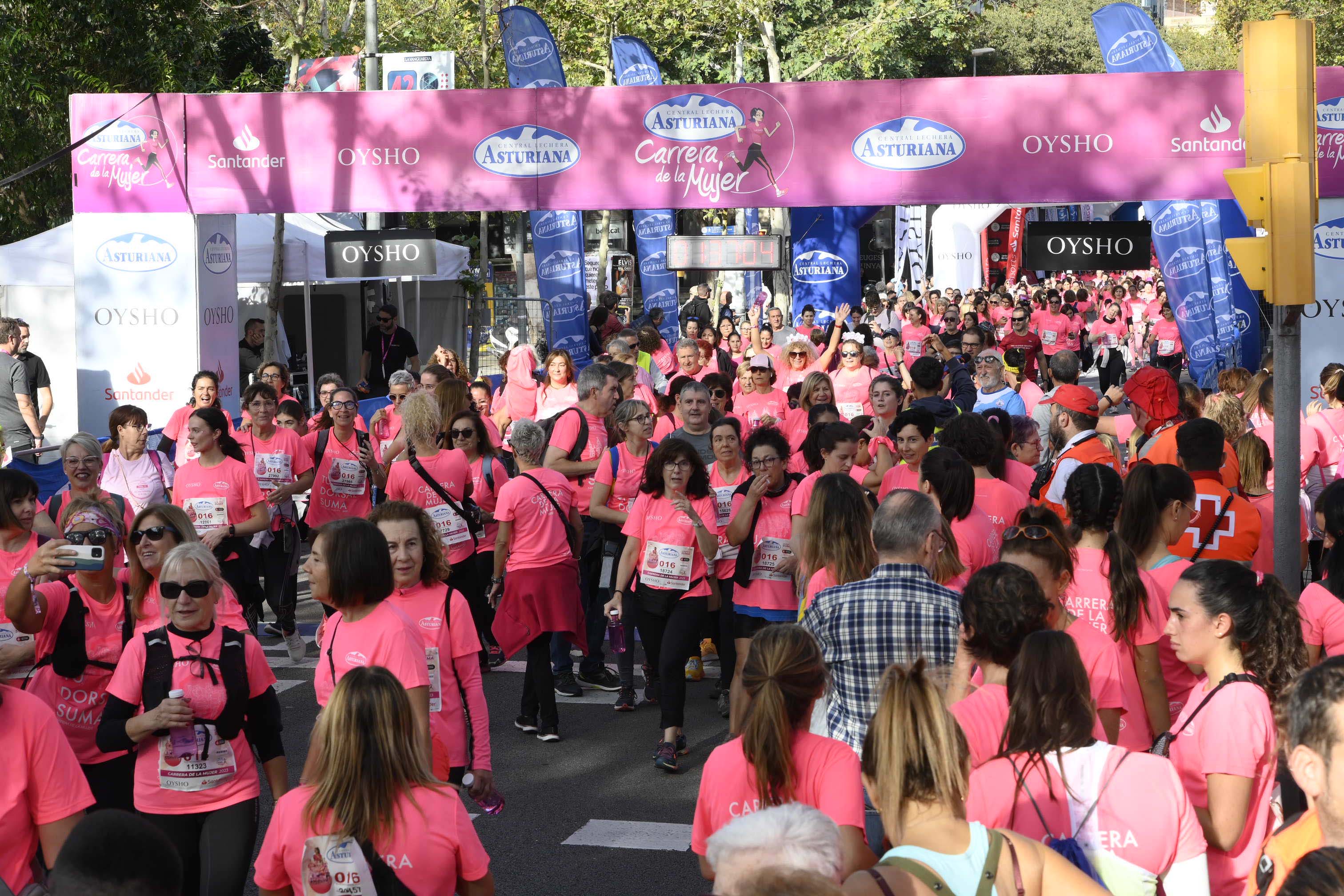 Las mejores fotos de la Carrera de la Mujer de Barcelona 2023. 5909