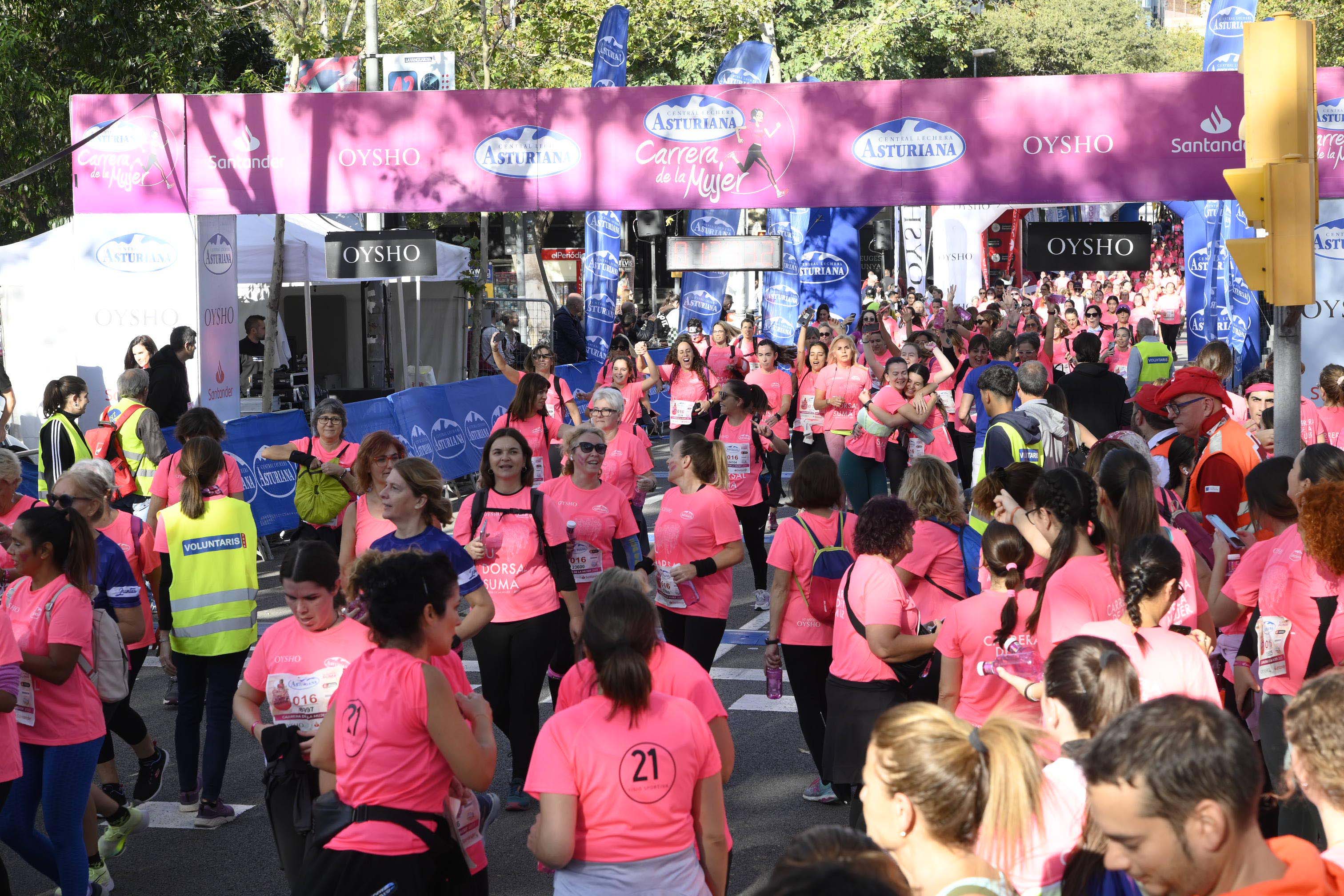 Las mejores fotos de la Carrera de la Mujer de Barcelona 2023. 5659